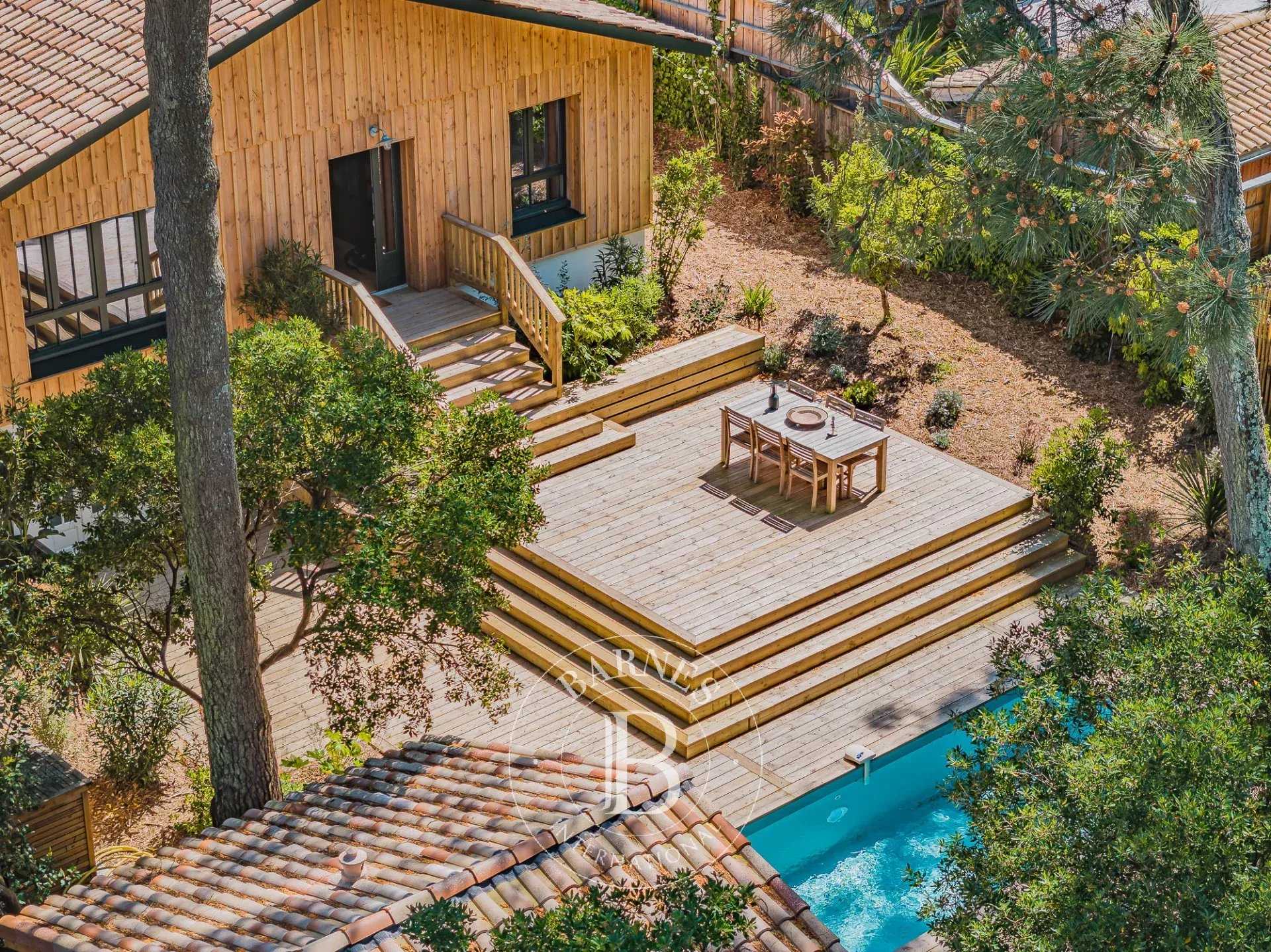 « VILLA DU CANON » AVEC PISCINE CHAUFFÉE, SITUÉE PROCHE PLAGE DANS LE VILLAGE DU CANON SUR LA PRESQU'ÎLE DU CAP FERRET - CAPACITÉ 10 PERSONNES picture 16