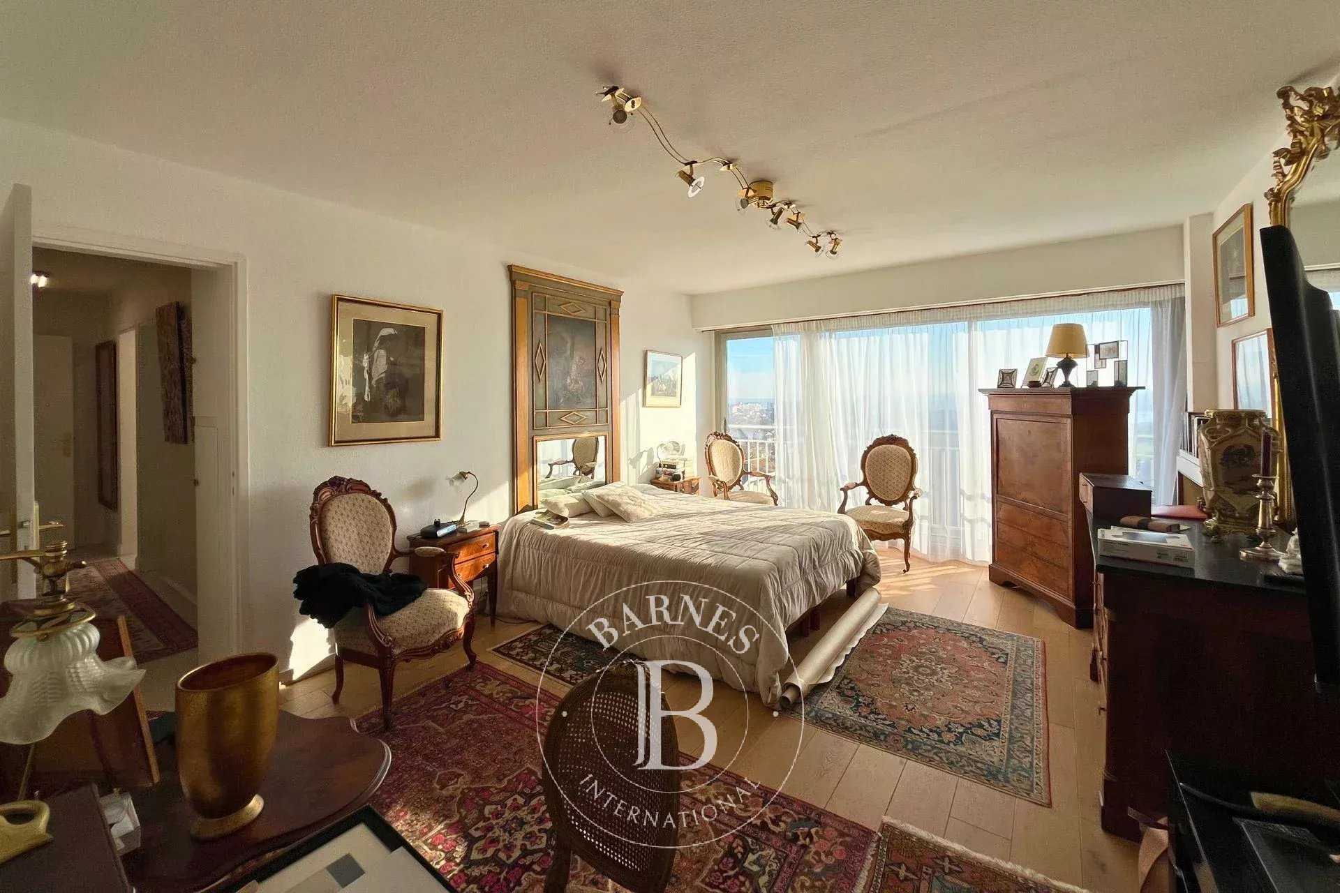 Arcachon  - Piso 4 Cuartos 3 Habitaciones