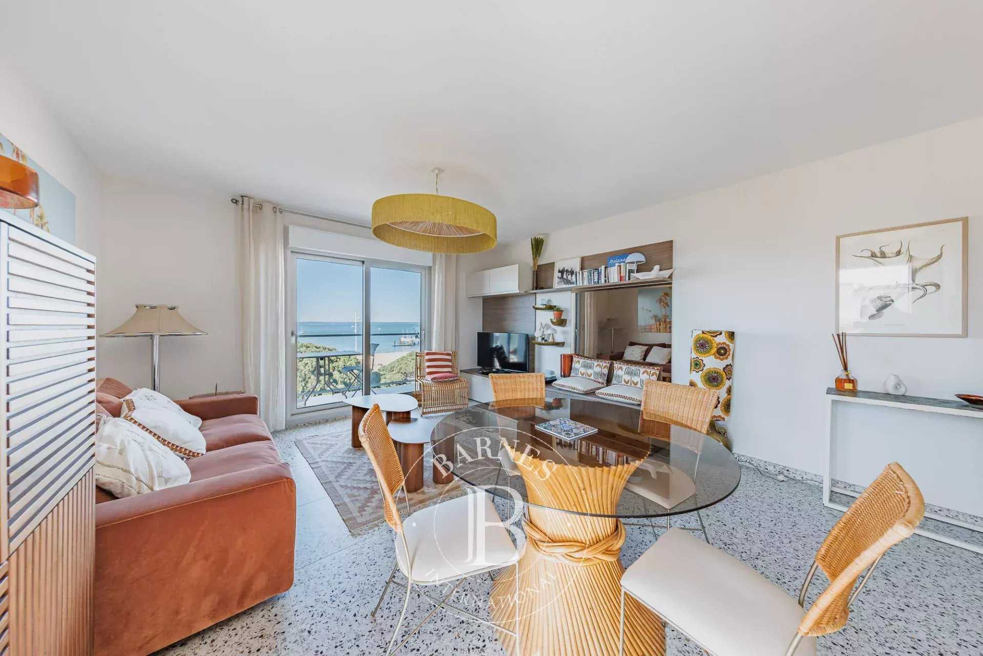 Arcachon  - Appartement 3 Pi&egrave;ces 2 Chambres