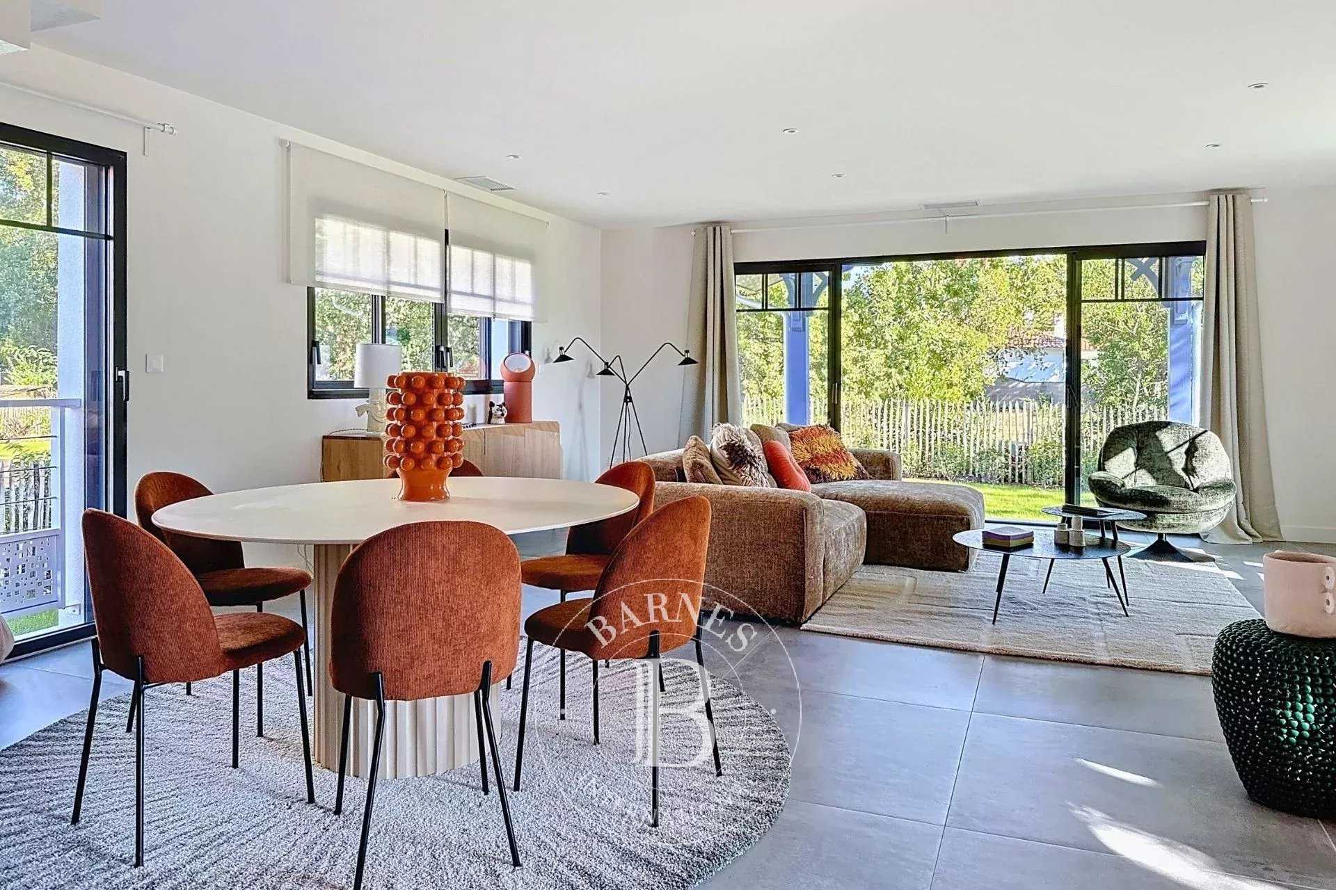 Andernos-les-Bains  - House 4 Bedrooms