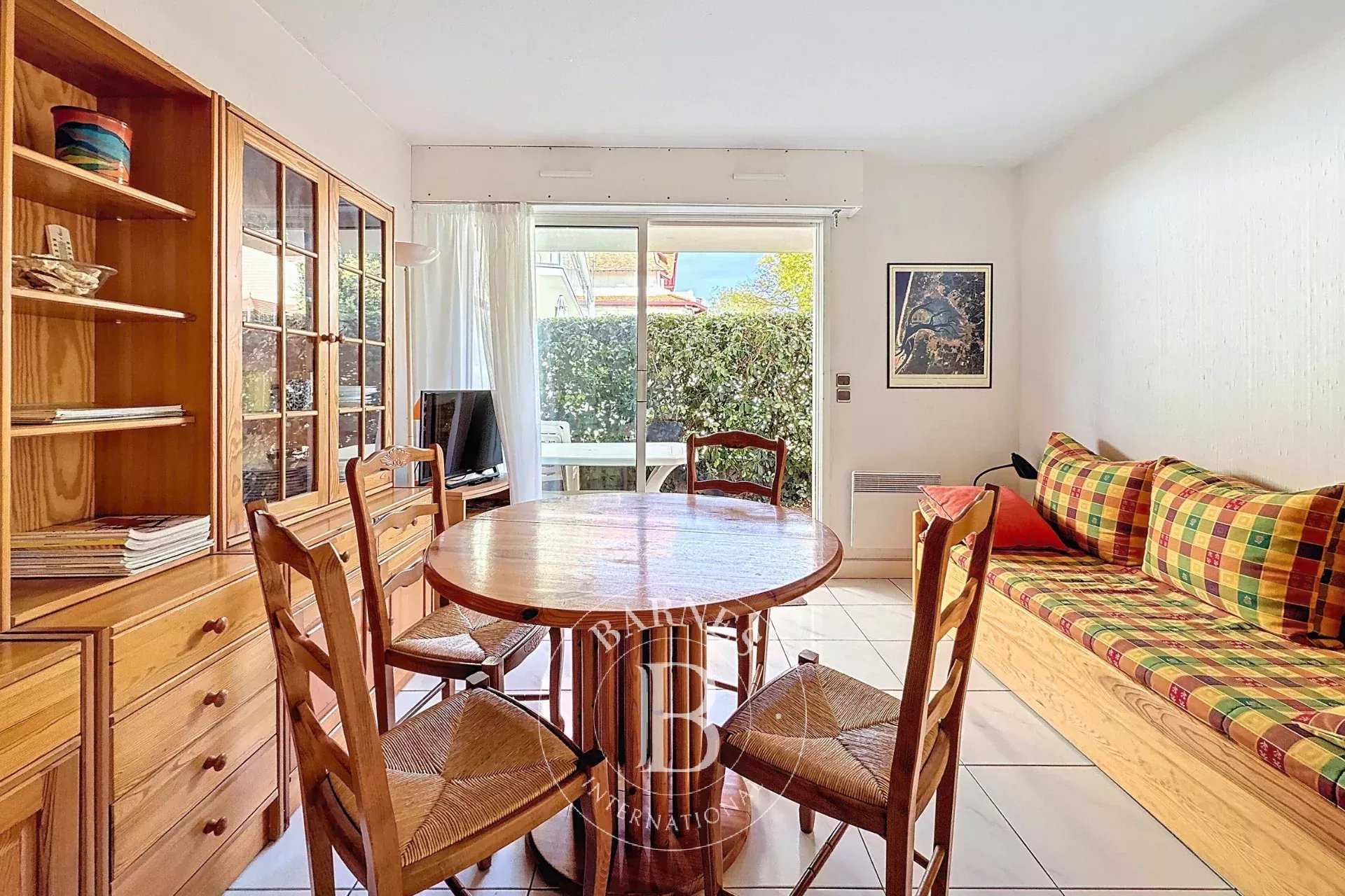 Arcachon  - Piso 2 Cuartos, 1 Habitacion