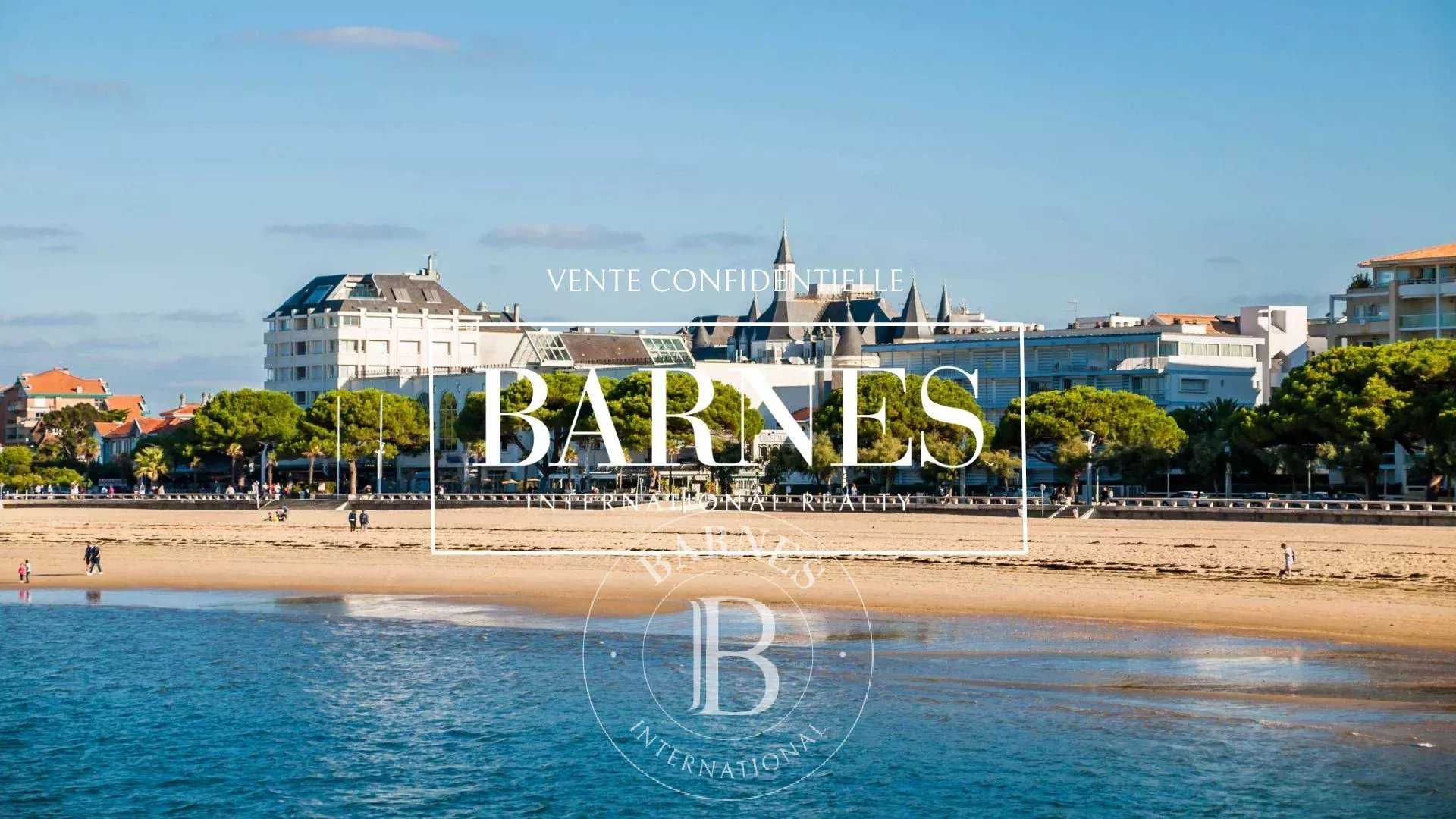 Arcachon  - Villa 4 Pi&egrave;ces 3 Chambres