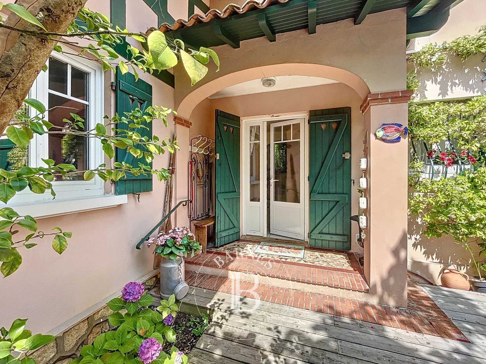 Maison Arcachon  -  ref 85658668 (picture 2)