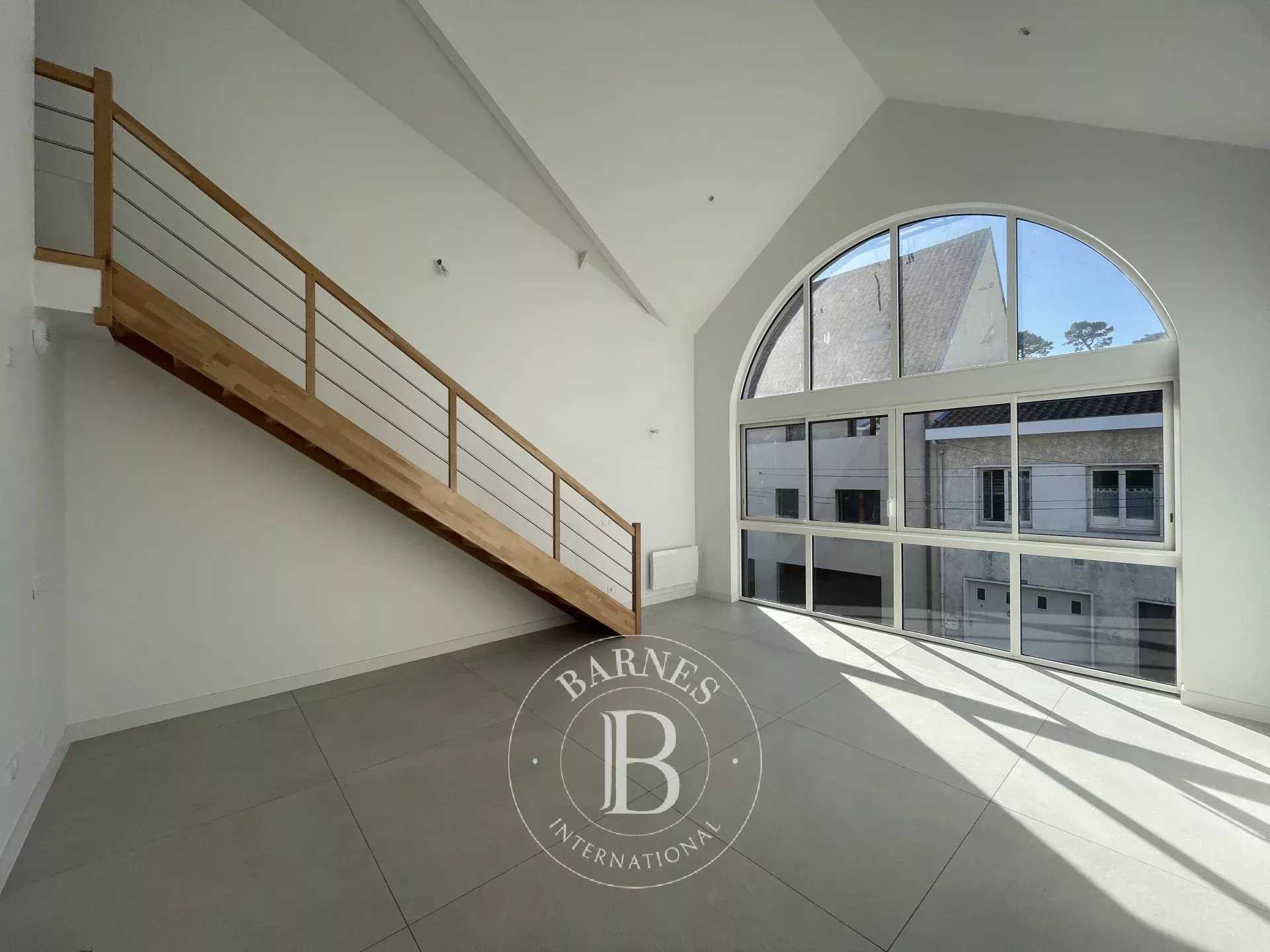 Appartement Arcachon  -  ref 85668600 (picture 1)