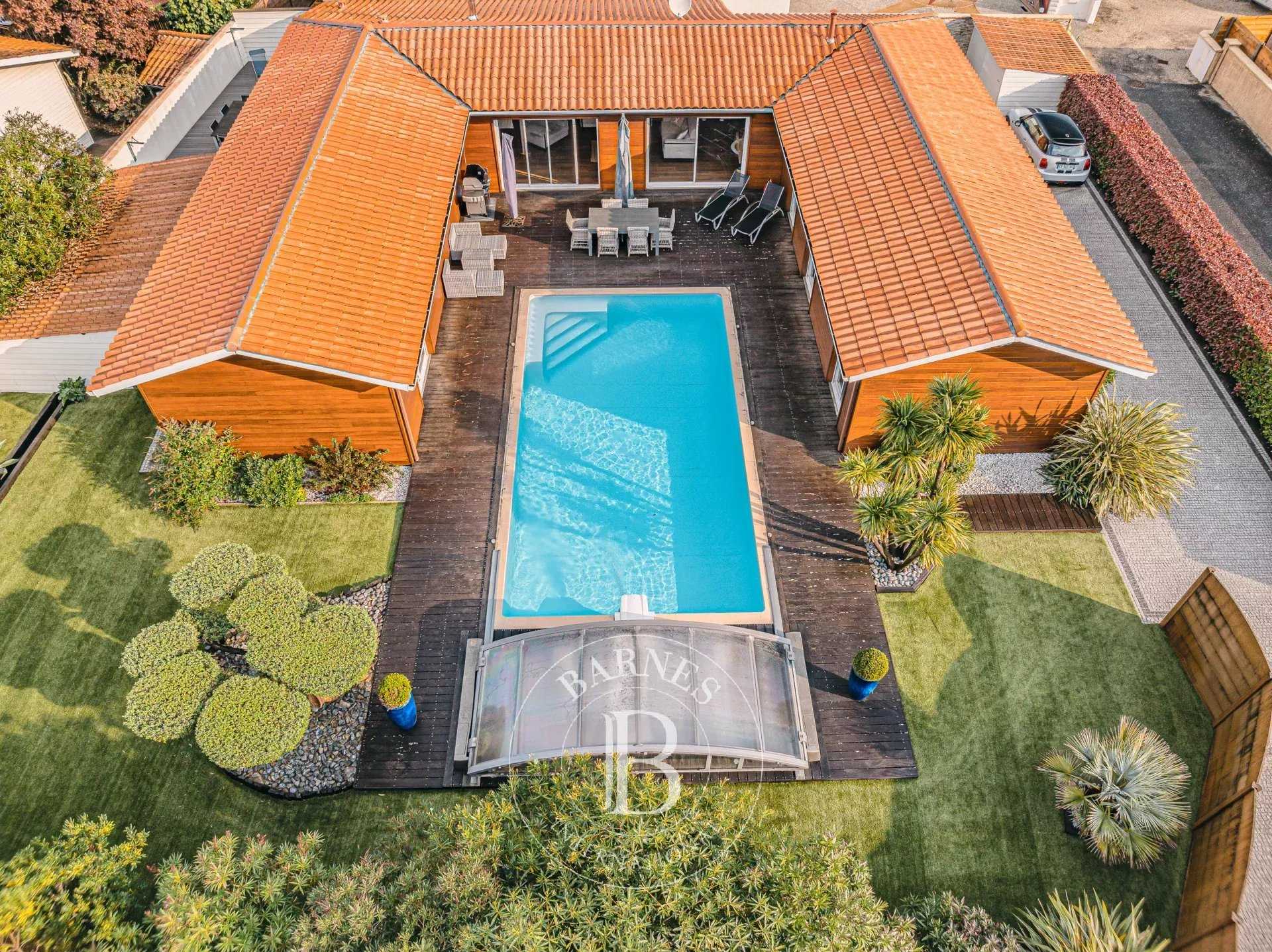Villa Biscarrosse  -  ref 85287903 (picture 3)