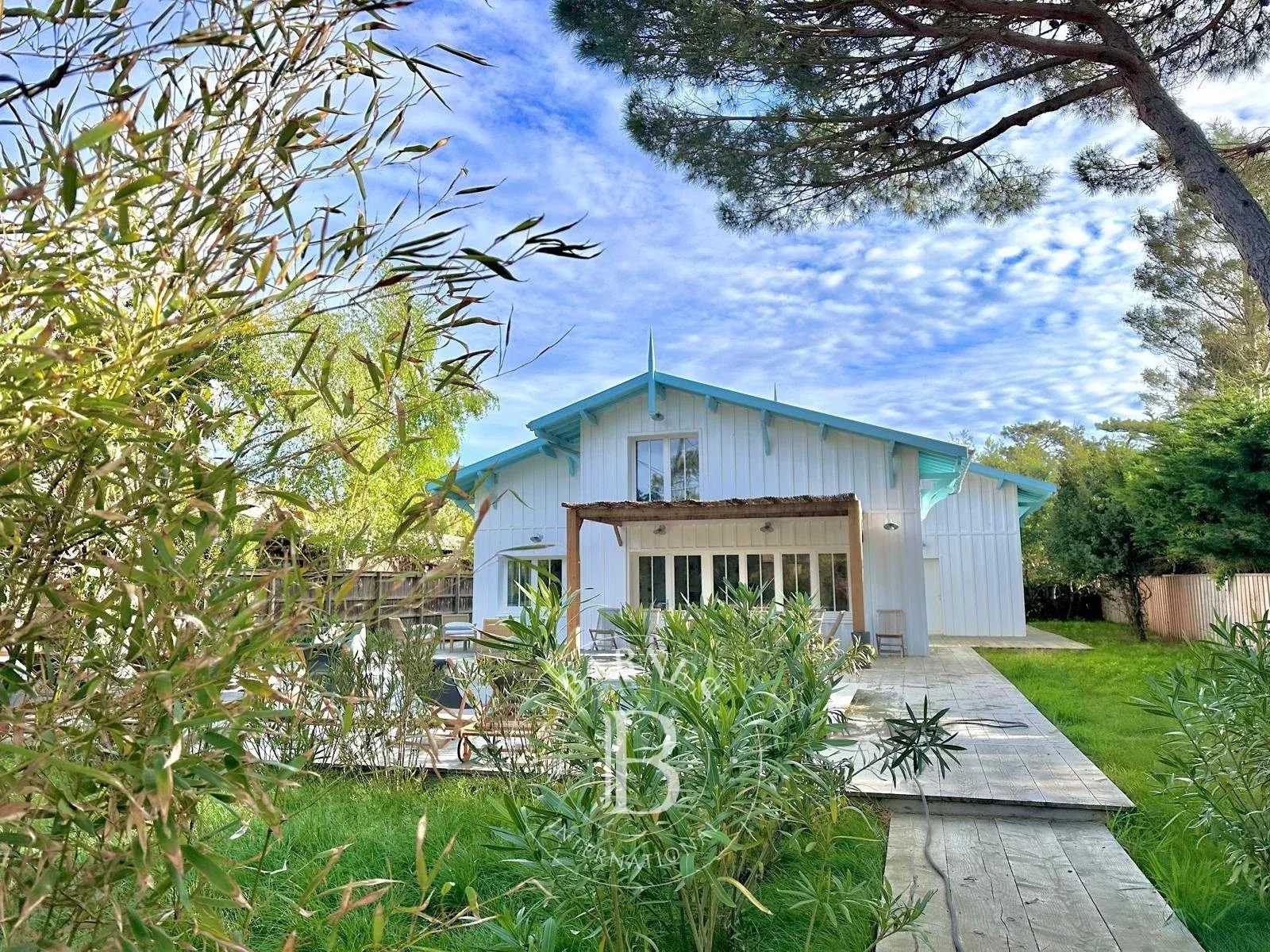 Villa Cap-Ferret  -  ref 83882520 (picture 1)