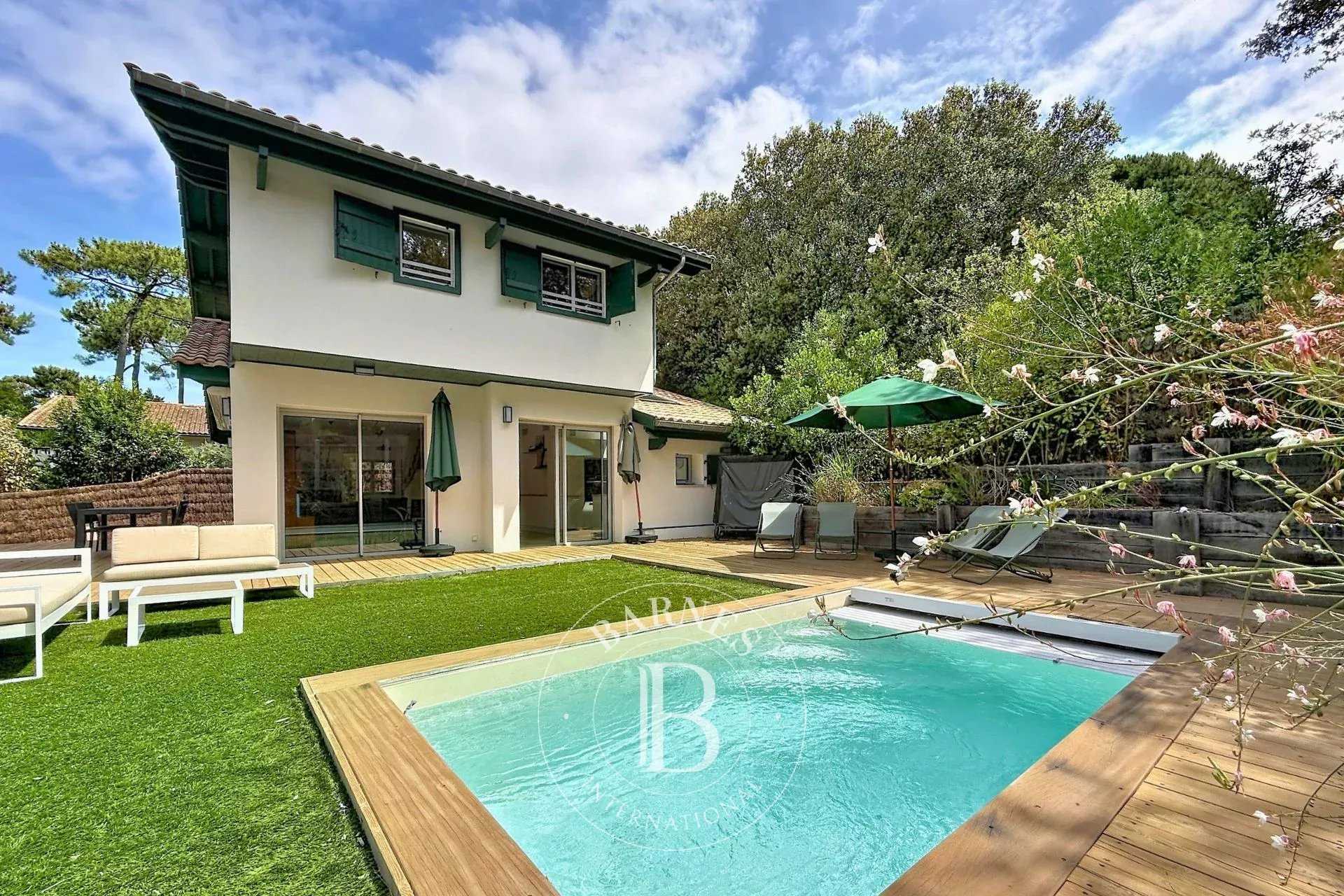 Villa Pyla-sur-Mer - Ref 87173434