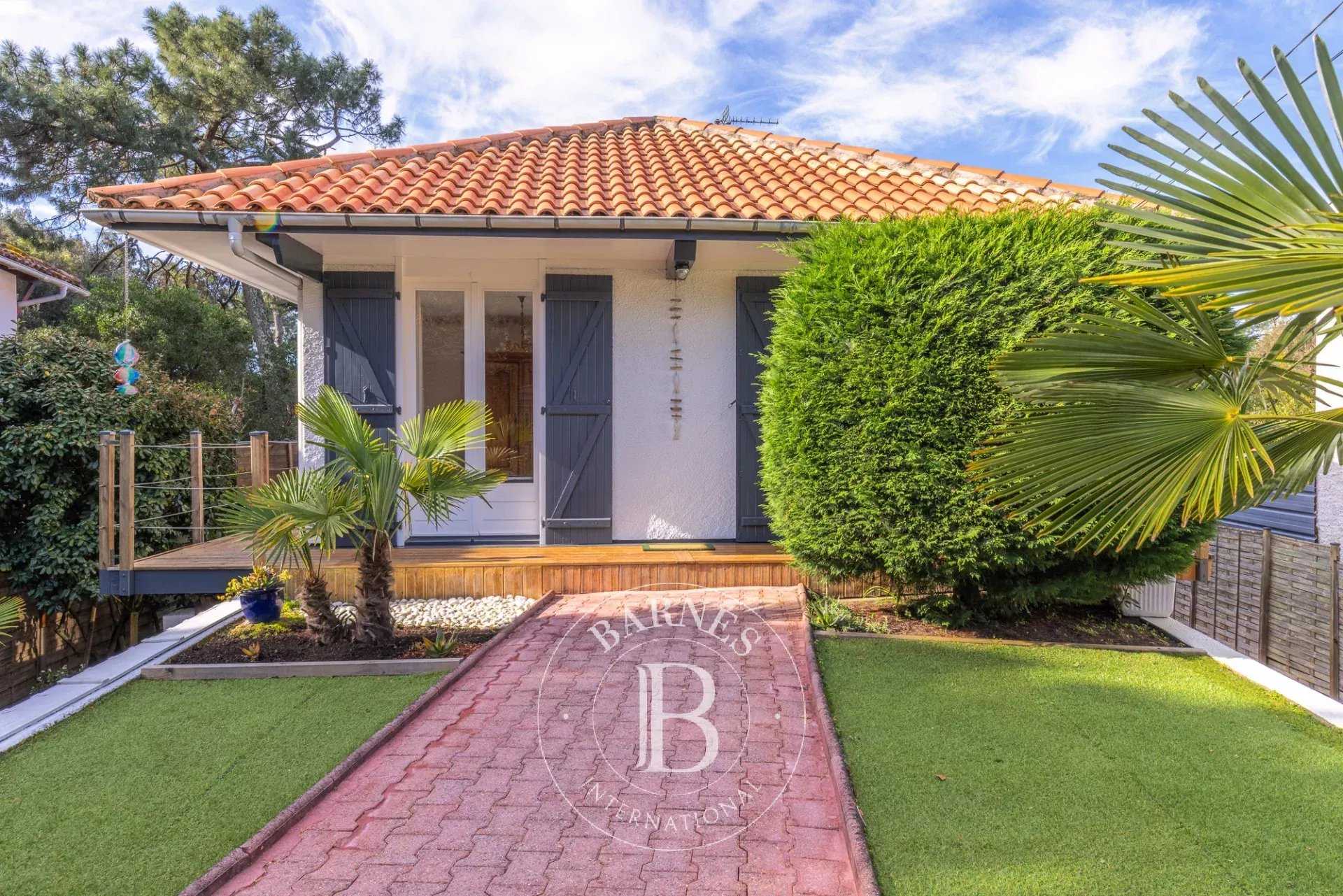 Villa Pyla-sur-Mer  -  ref 85695077 (picture 1)