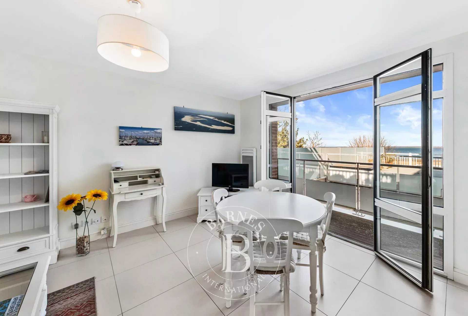 Piso Arcachon  -  ref 84251019 (picture 2)