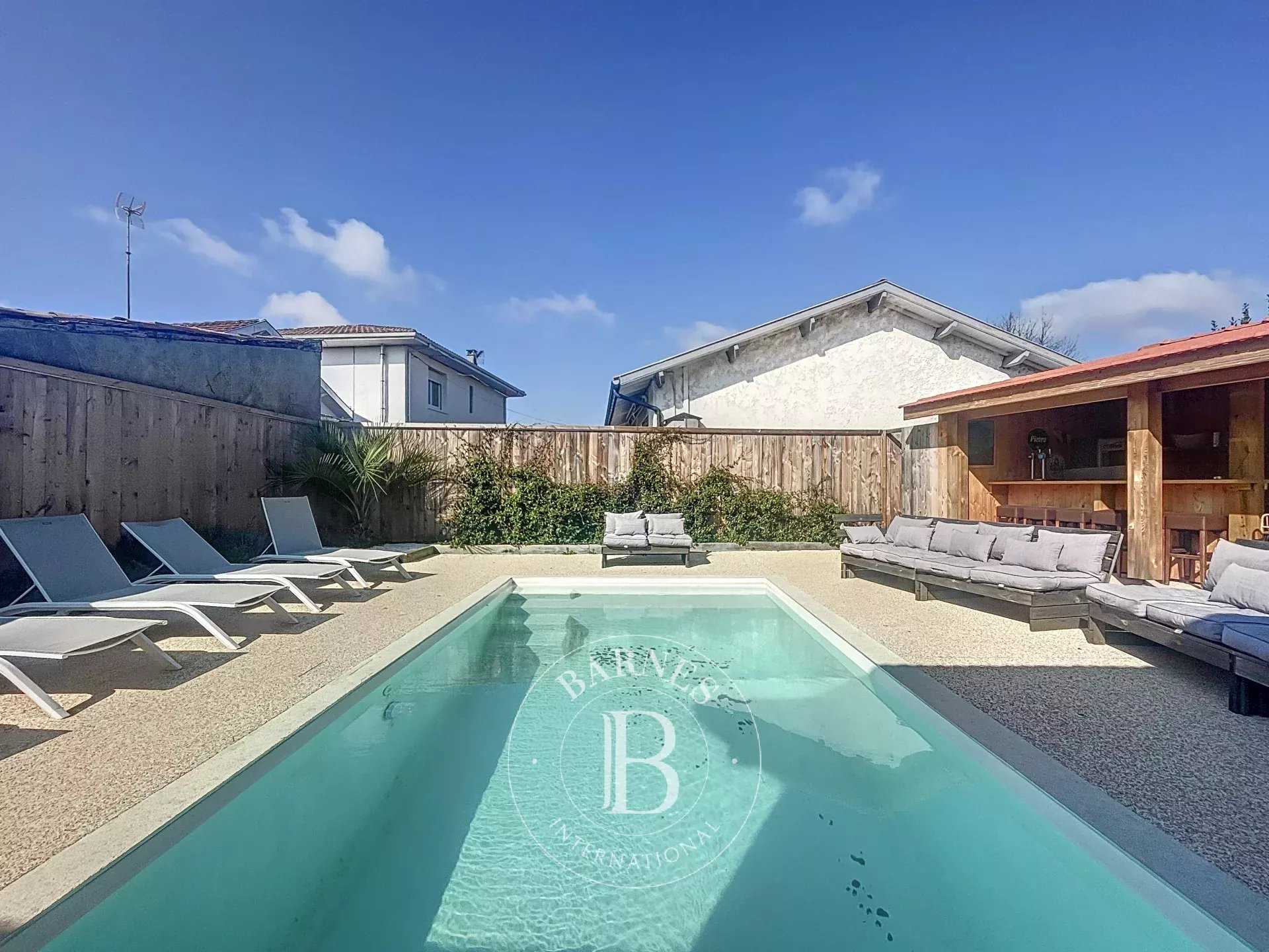 Maison Gujan-Mestras  -  ref 85709860 (picture 1)