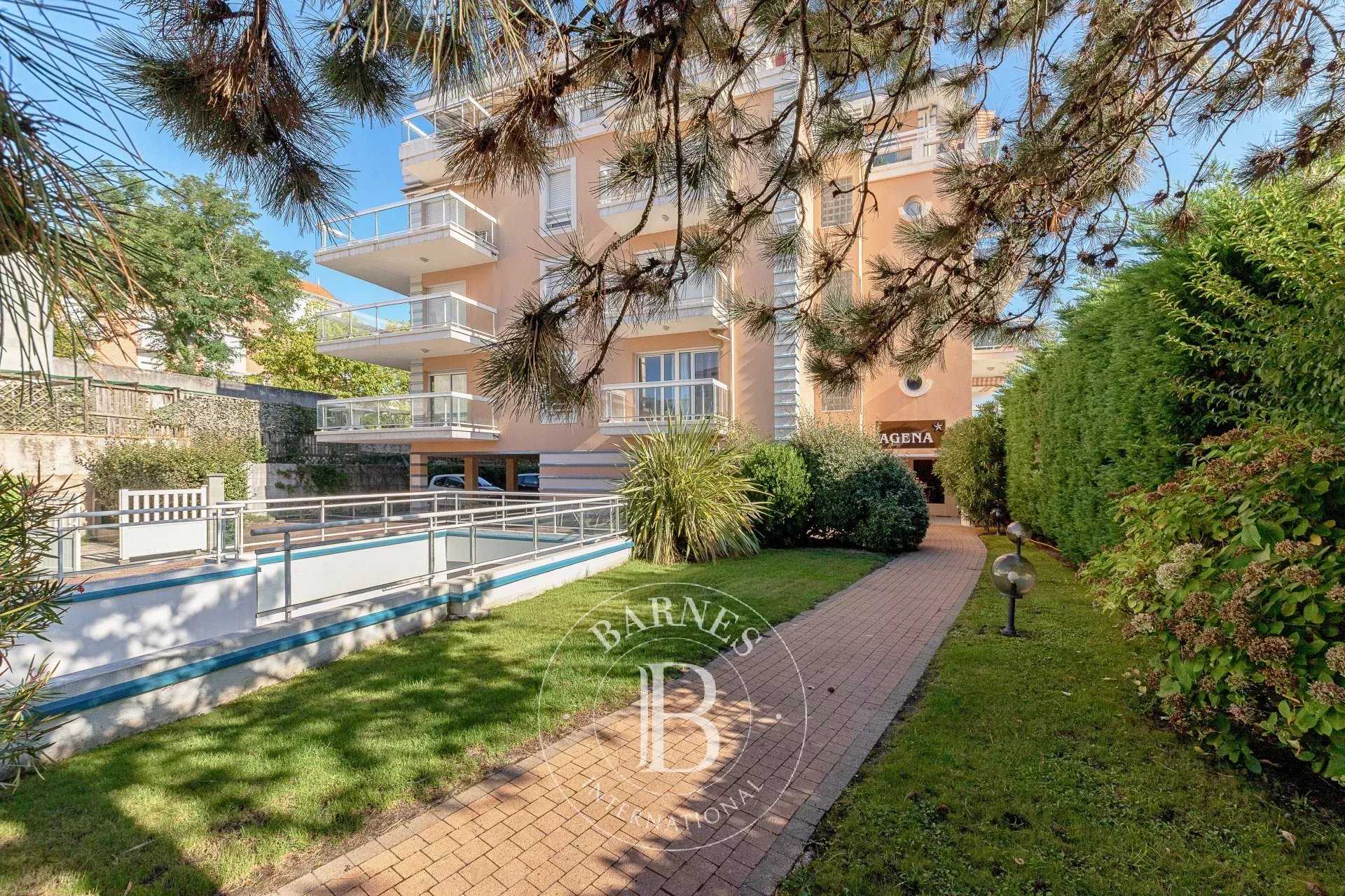 Apartment Arcachon  -  ref 84209502 (picture 2)