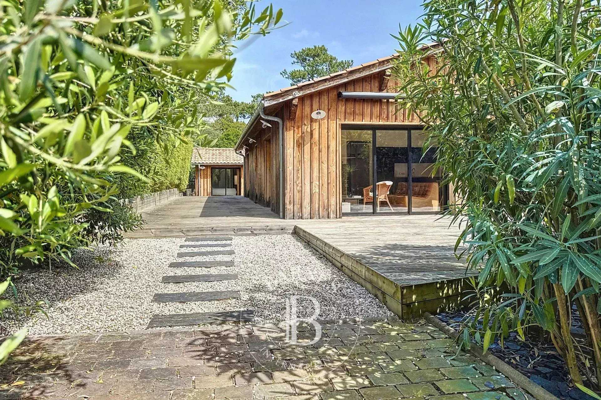 Villa Lège-Cap-Ferret  -  ref 85964158 (picture 1)