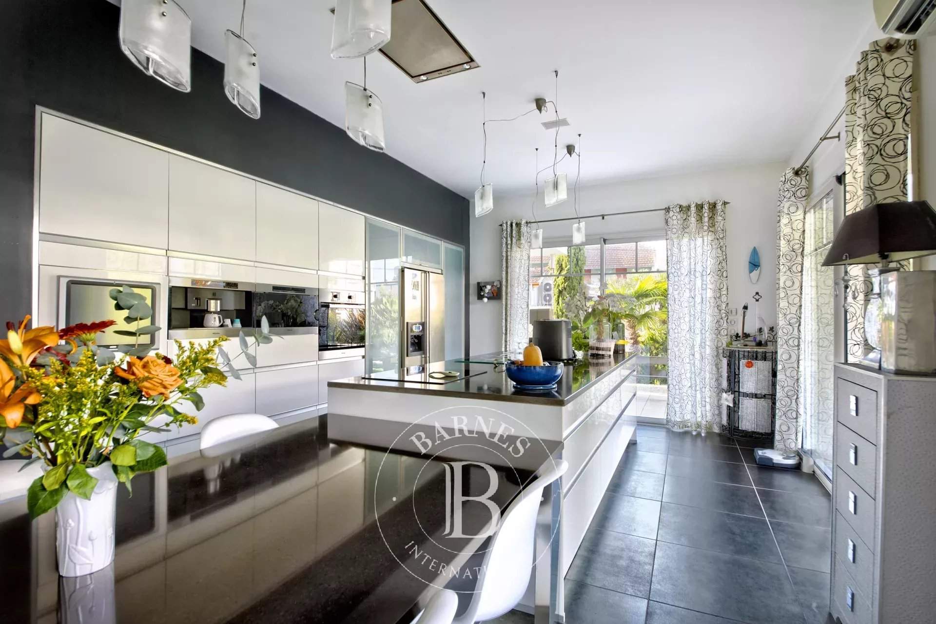 Arcachon  - Villa 6 Pi&egrave;ces 2 Chambres - picture 3