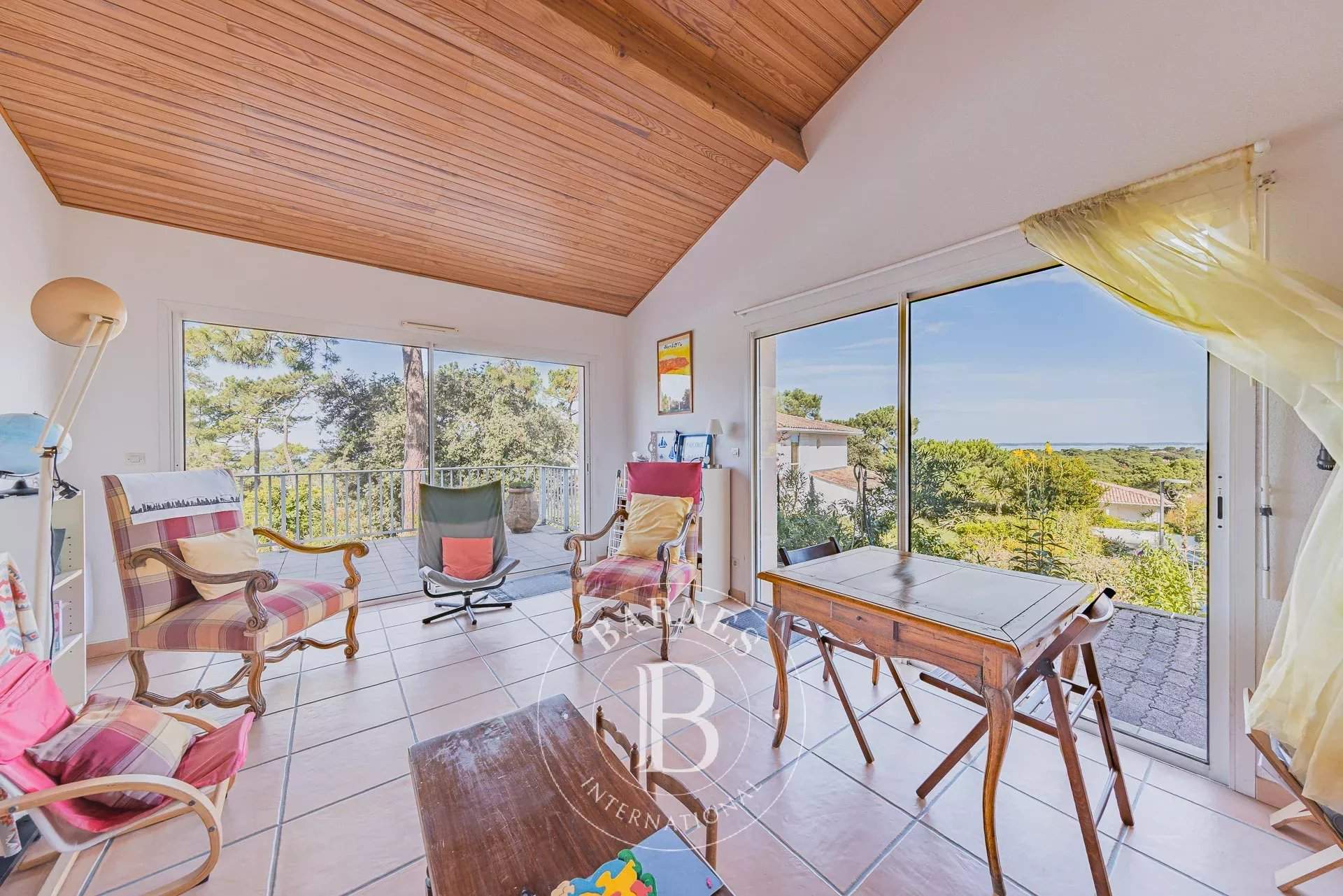 Pyla-sur-Mer  - Villa 8 Pi&egrave;ces 5 Chambres - picture 12