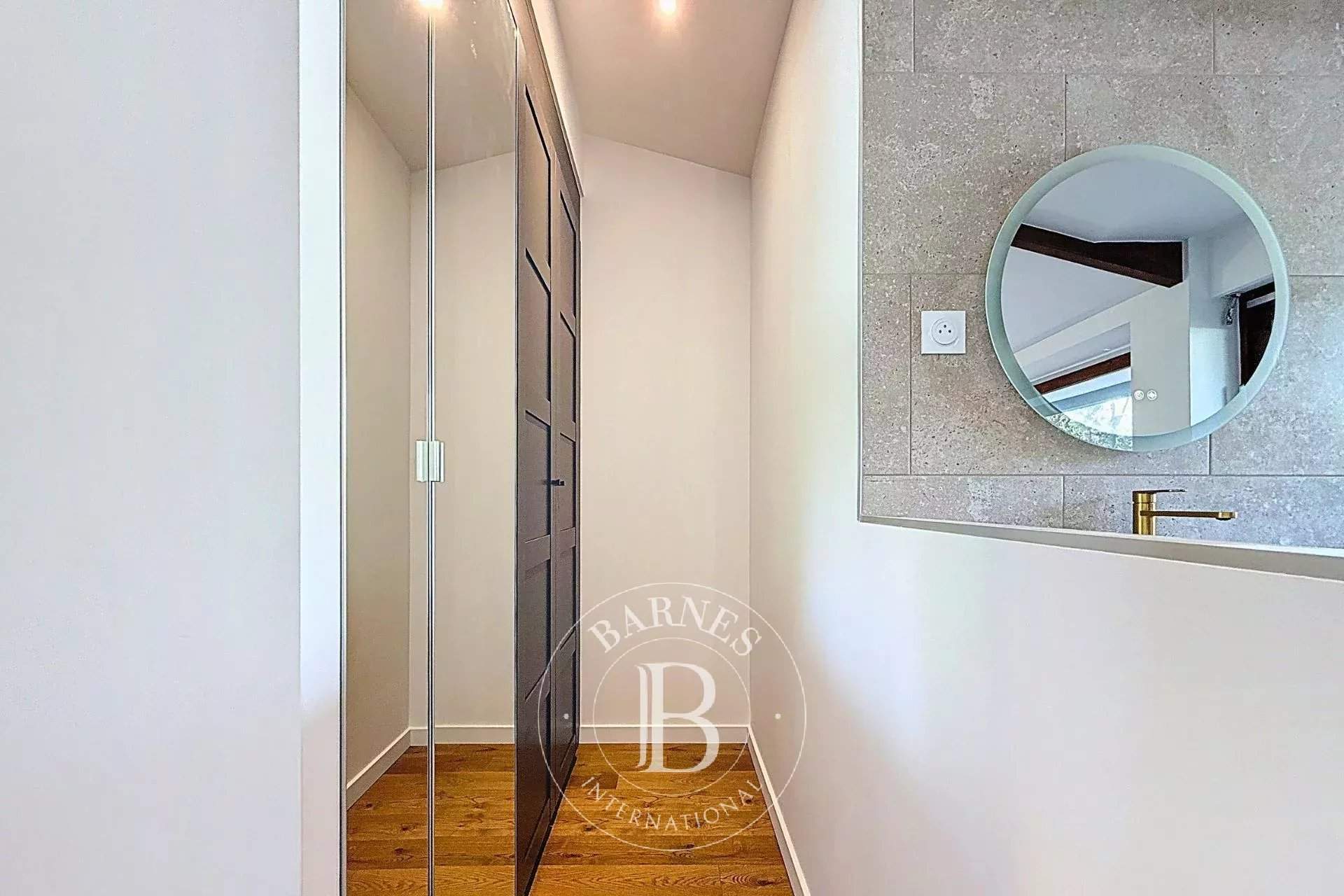 Arcachon  - Maison 7 Pi&egrave;ces 5 Chambres - picture 14