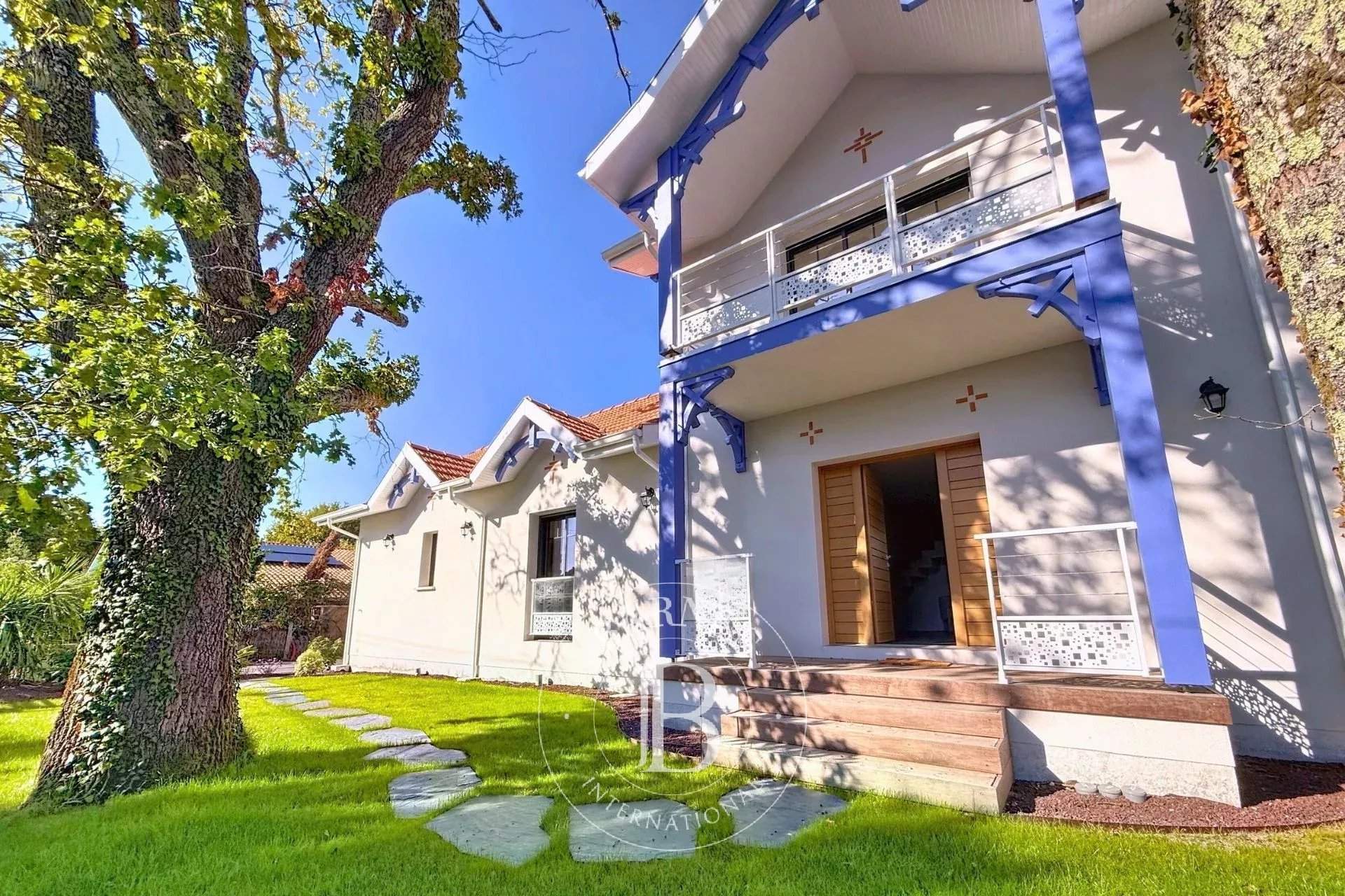 Andernos-les-Bains  - House 4 Bedrooms - picture 12