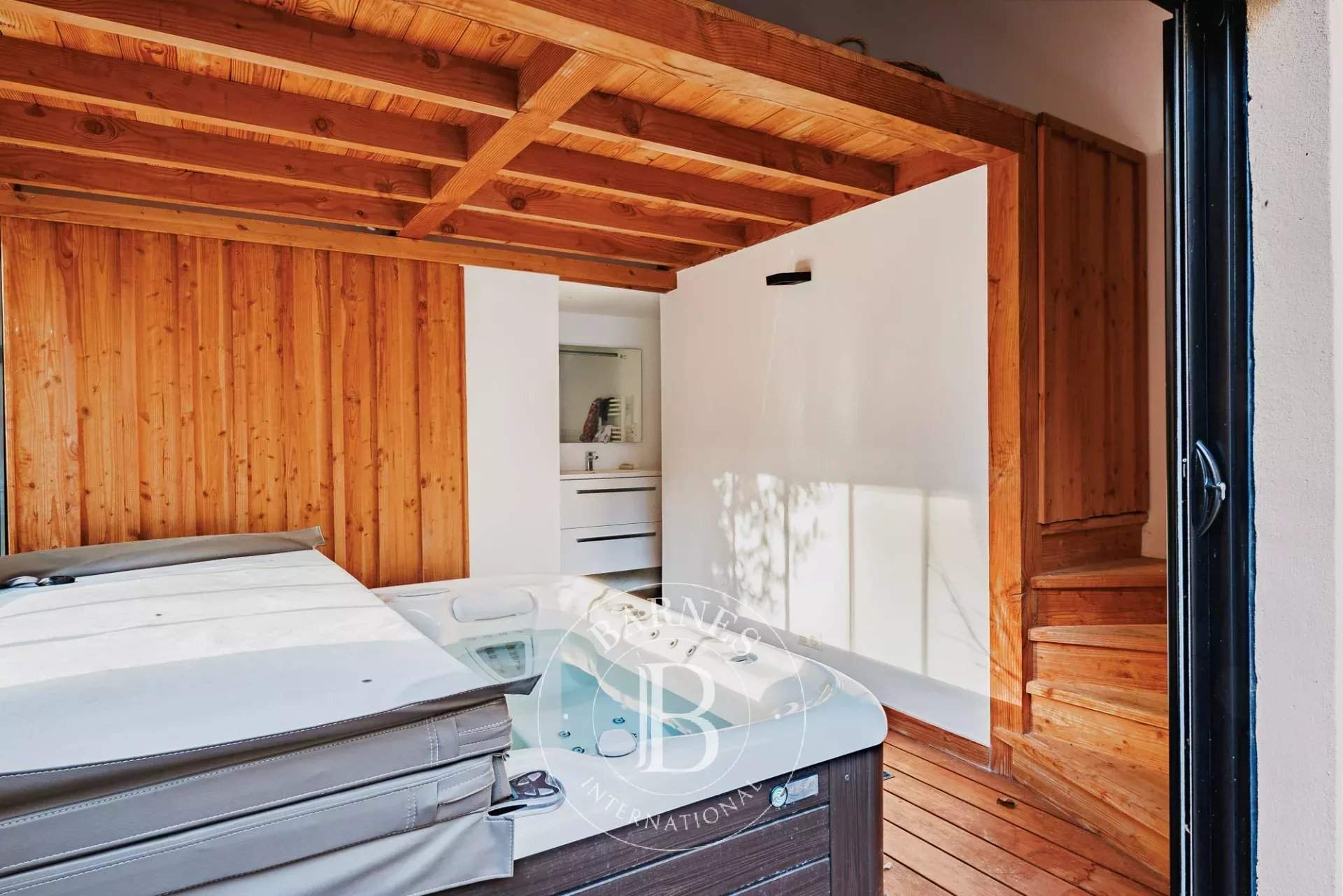 Arcachon  - Maison 5 Pi&egrave;ces 4 Chambres - picture 15