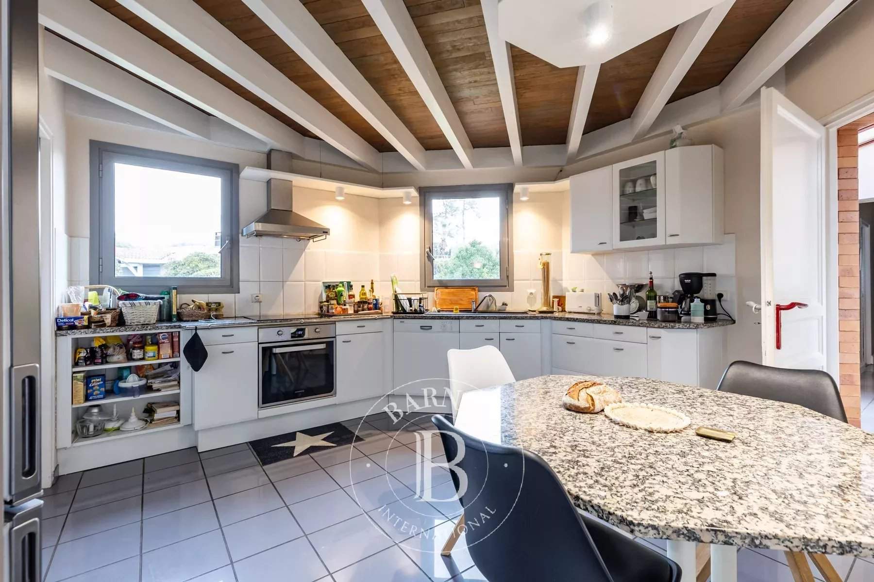 Pyla-sur-Mer  - Maison 6 Pi&egrave;ces 4 Chambres - picture 6