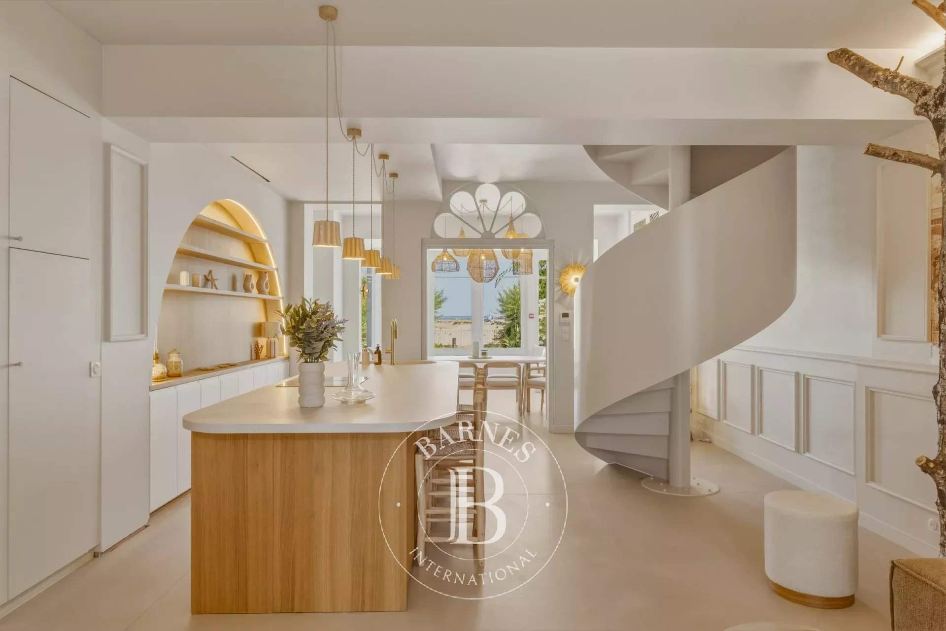 VILLA « LE RIVAGE » EN PREMIÈRE LIGNE AVEC ACCÈS DIRECT À LA PLAGE À ARCACHON - CAPACITÉ 10 PERSONNES picture 17