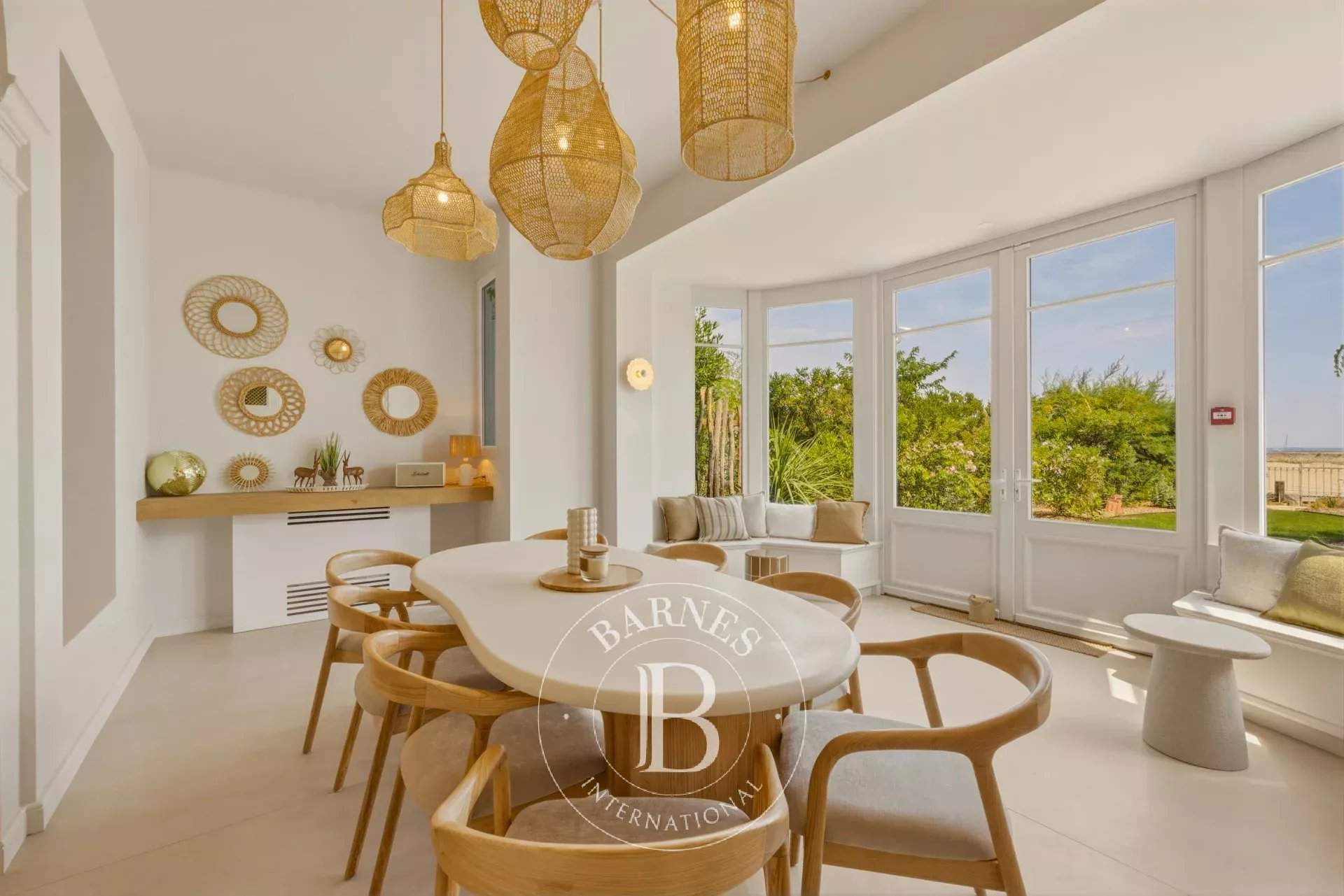 VILLA « LE RIVAGE » EN PREMIÈRE LIGNE AVEC ACCÈS DIRECT À LA PLAGE À ARCACHON - CAPACITÉ 10 PERSONNES picture 4