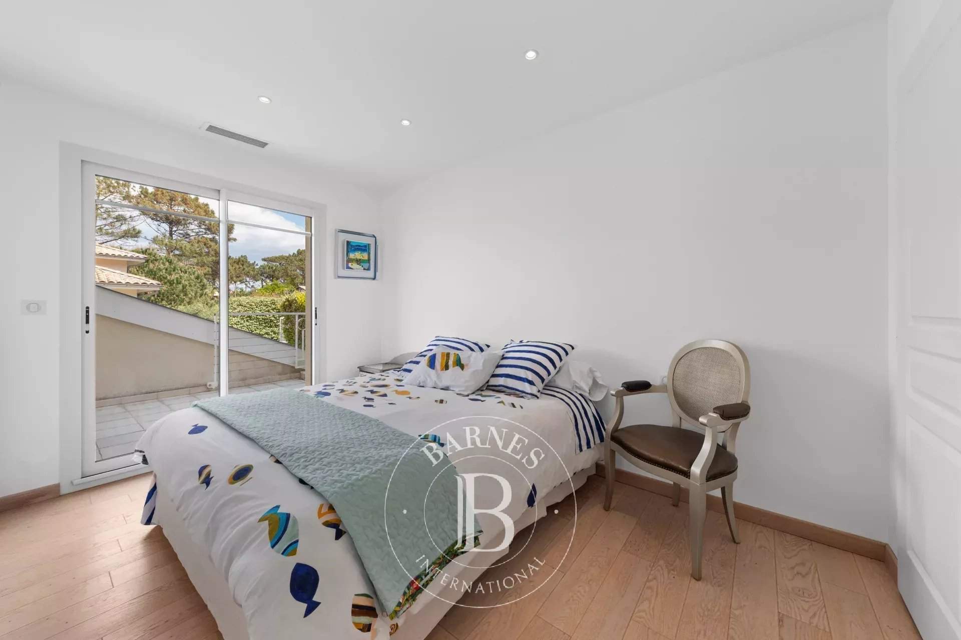 Pyla-sur-Mer  - Villa 6 Pi&egrave;ces 5 Chambres - picture 15