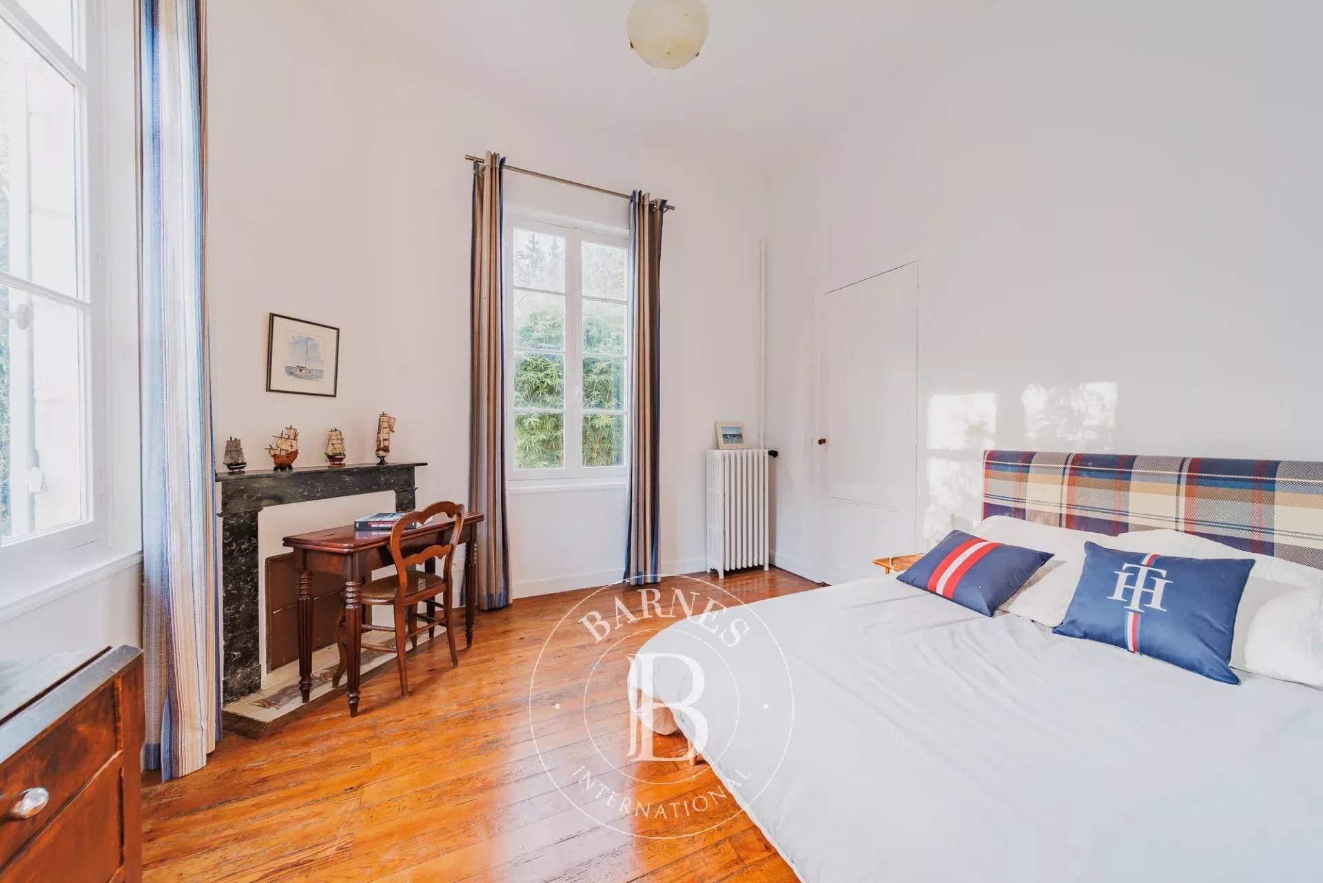 Arcachon  - Maison 5 Pi&egrave;ces 4 Chambres - picture 10