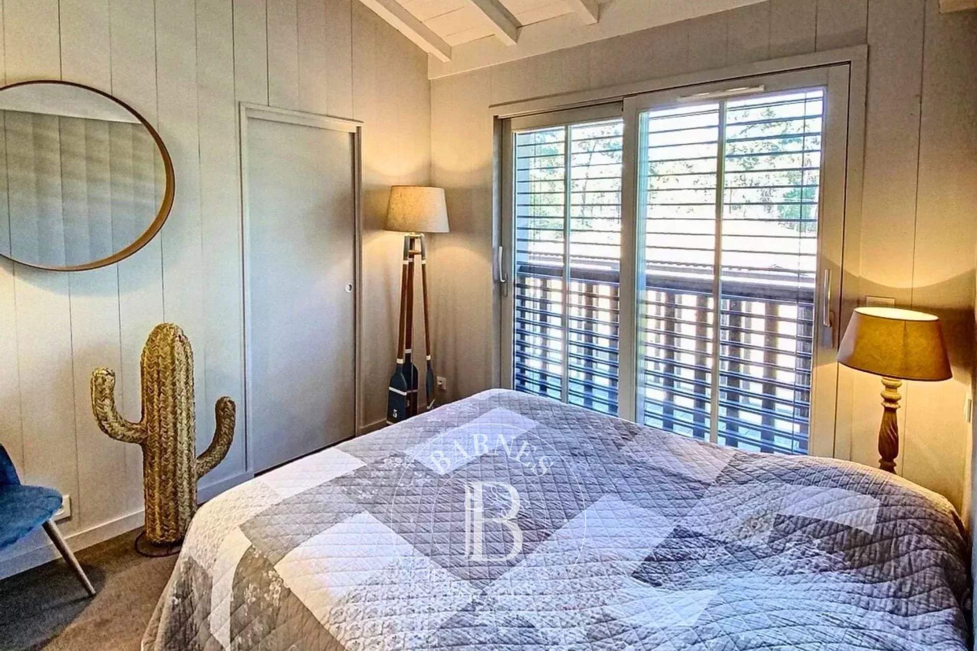 SPLENDIDE « VILLA TCHANQUÉE » AVEC PISCINE ET APERÇU BASSIN, EN PLEIN CENTRE DU CAP FERRET - CAPACITÉ 12 PERSONNES picture 14