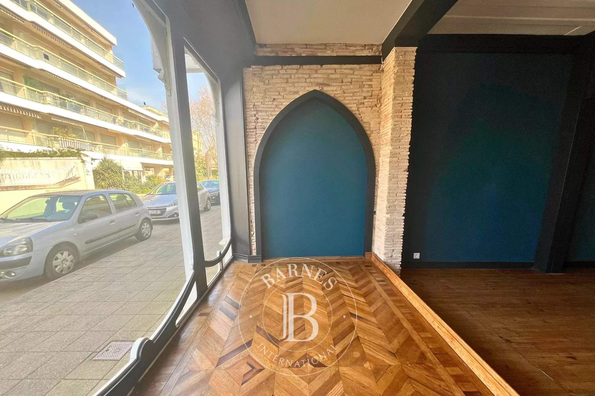 Arcachon  - Local commercial 5 Pièces, 1 Chambre - picture 11