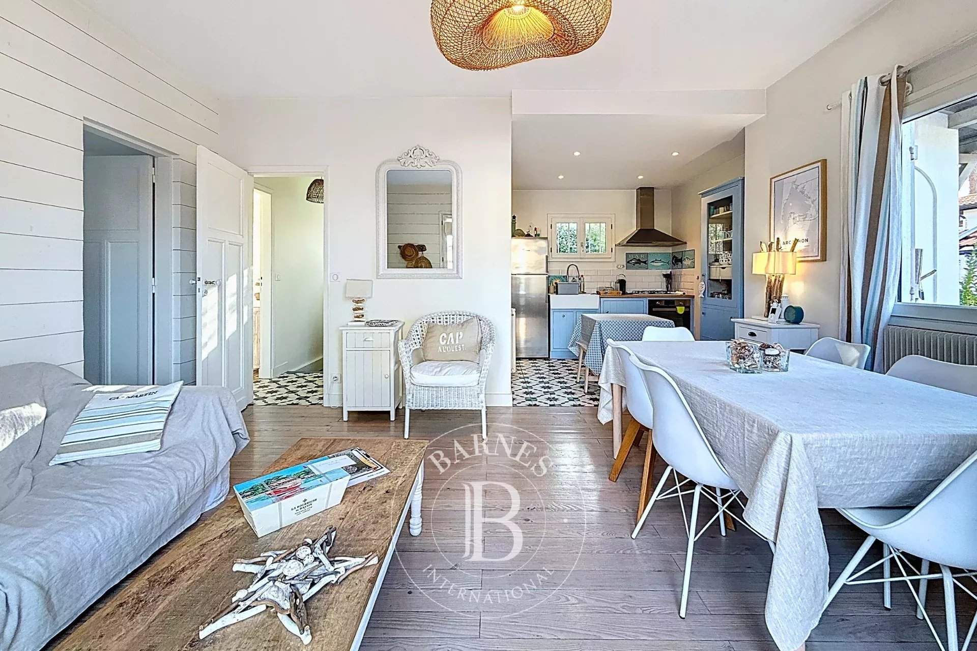 Arcachon  - Villa 5 Pi&egrave;ces 4 Chambres - picture 6