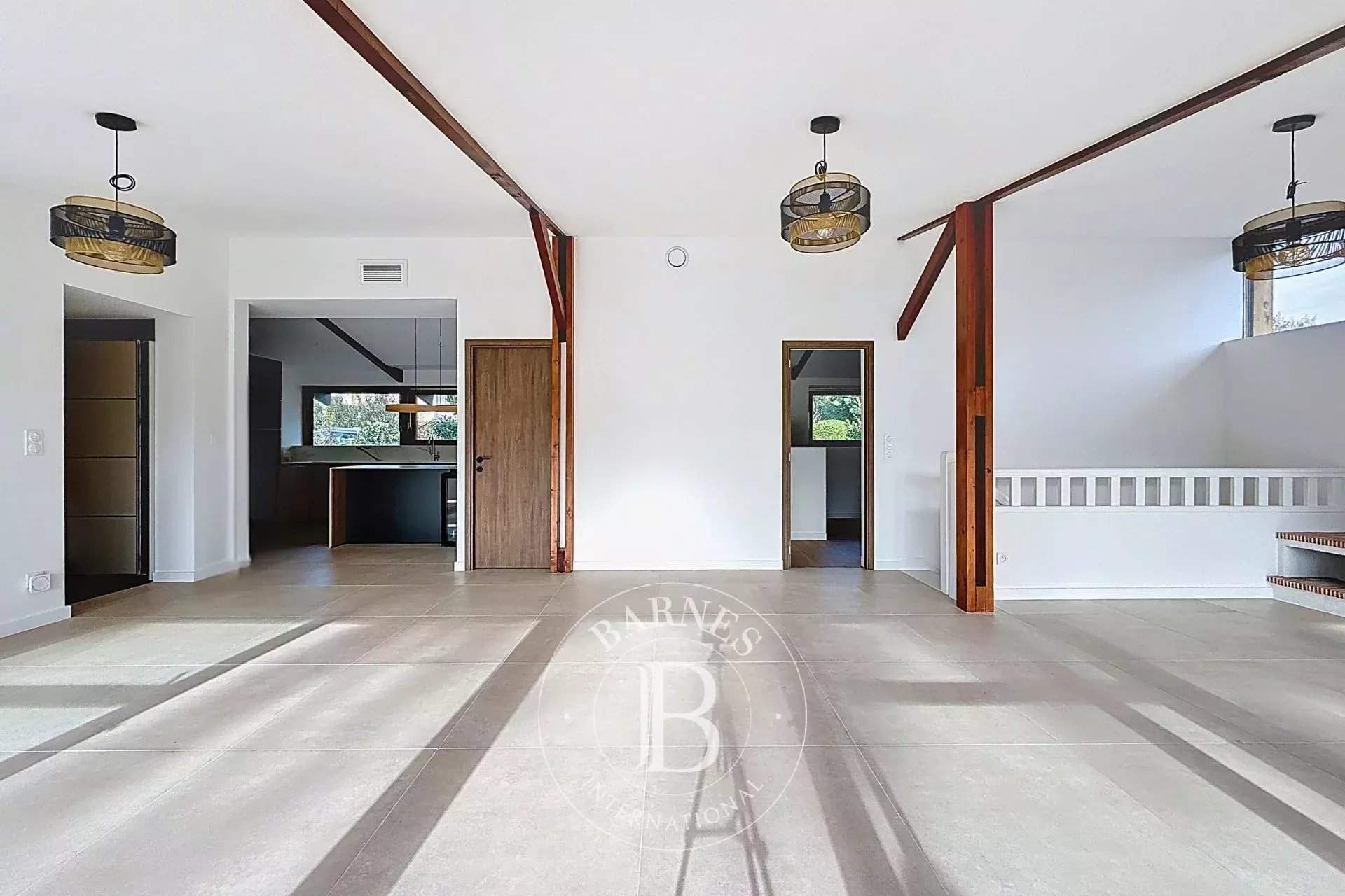 Arcachon  - Maison 7 Pi&egrave;ces 5 Chambres - picture 8