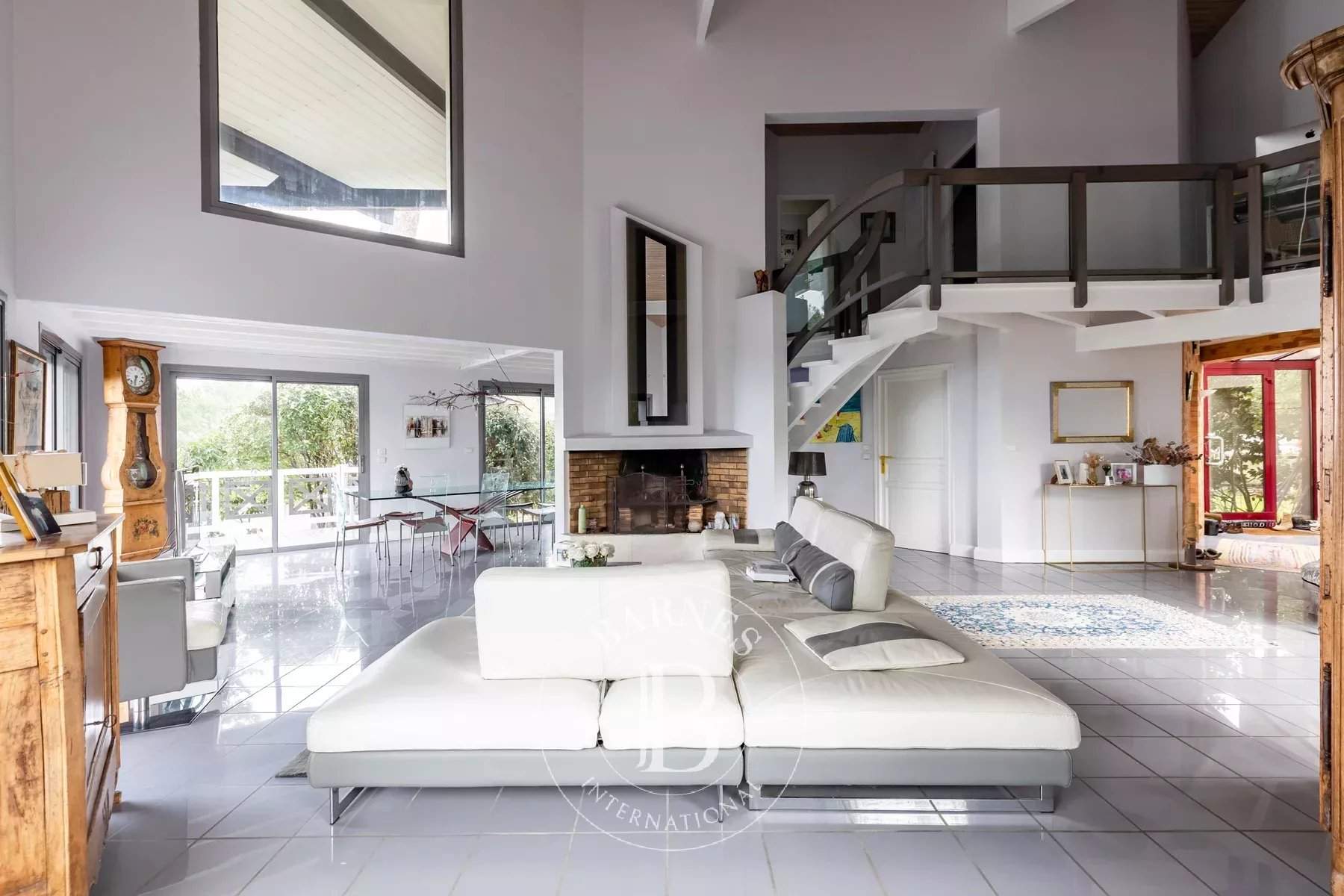 Pyla-sur-Mer  - Maison 6 Pi&egrave;ces 4 Chambres - picture 2