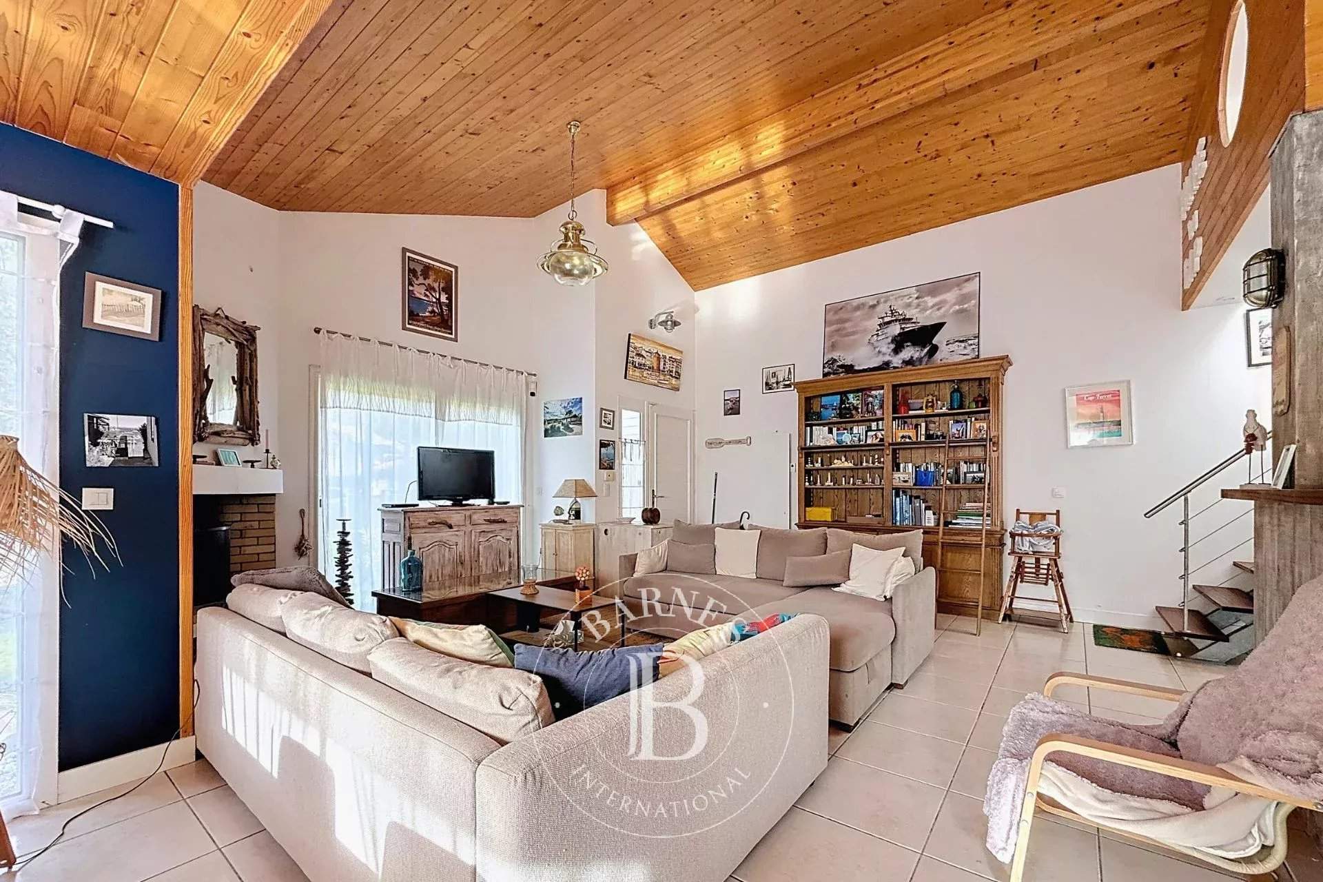 Lège-Cap-Ferret  - Maison 7 Pi&egrave;ces 5 Chambres - picture 3