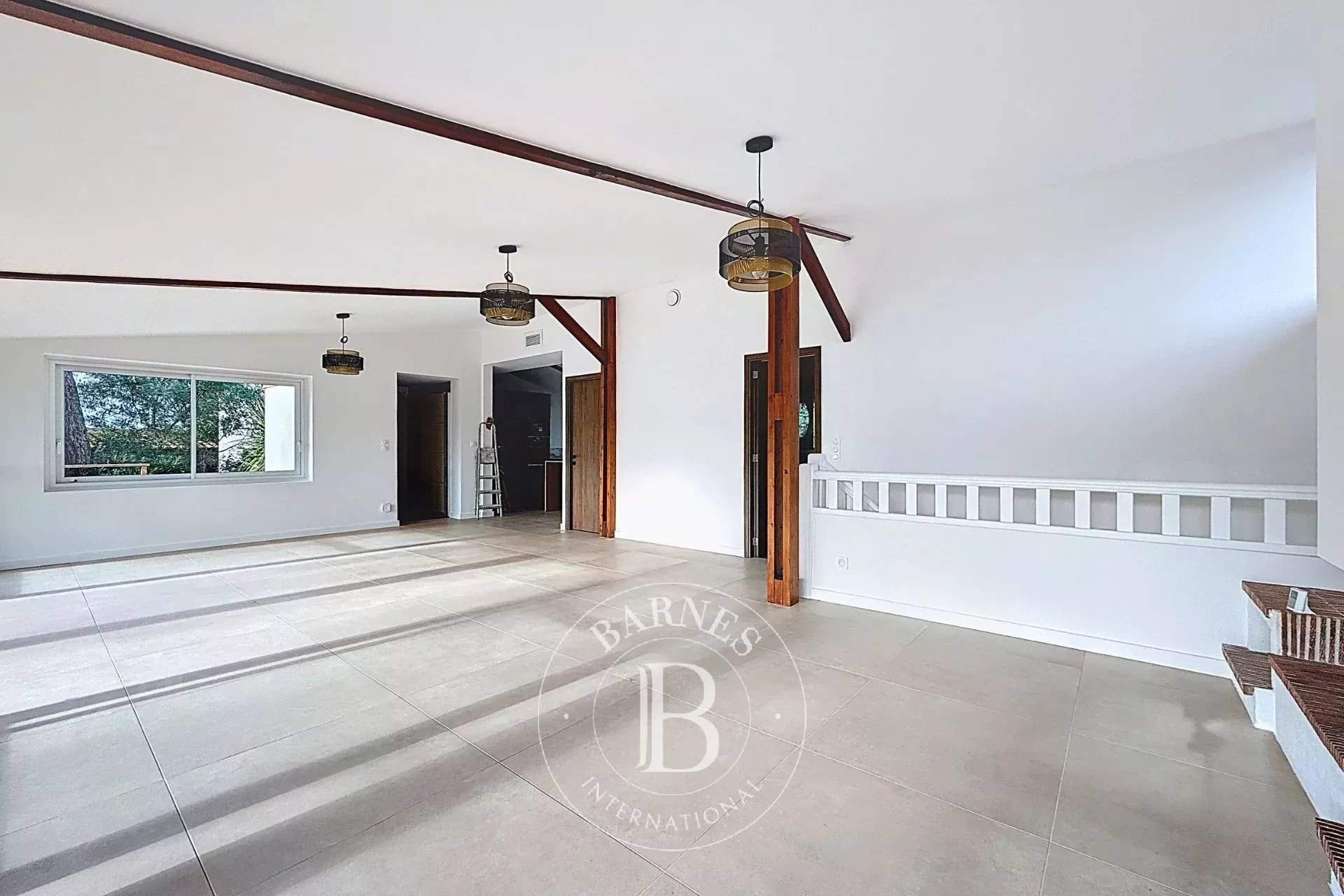 Arcachon  - Maison 7 Pi&egrave;ces 5 Chambres - picture 7