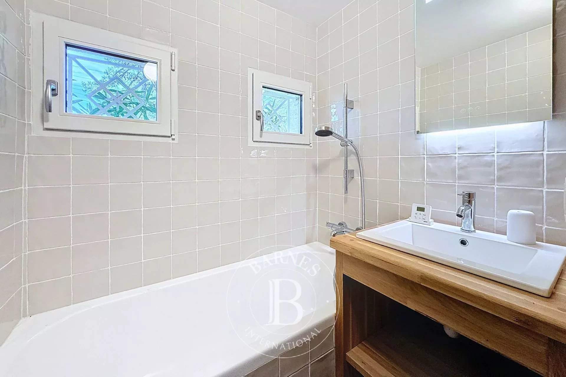 Lège-Cap-Ferret  - Villa 7 Pi&egrave;ces 5 Chambres - picture 16