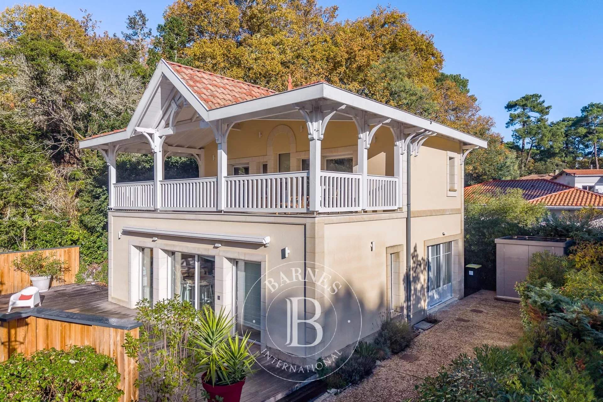 Arcachon  - Maison 5 Pi&egrave;ces 4 Chambres - picture 1