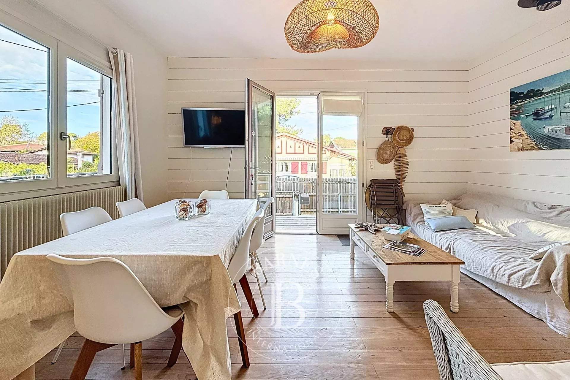 Arcachon  - Villa 5 Pi&egrave;ces 4 Chambres - picture 12