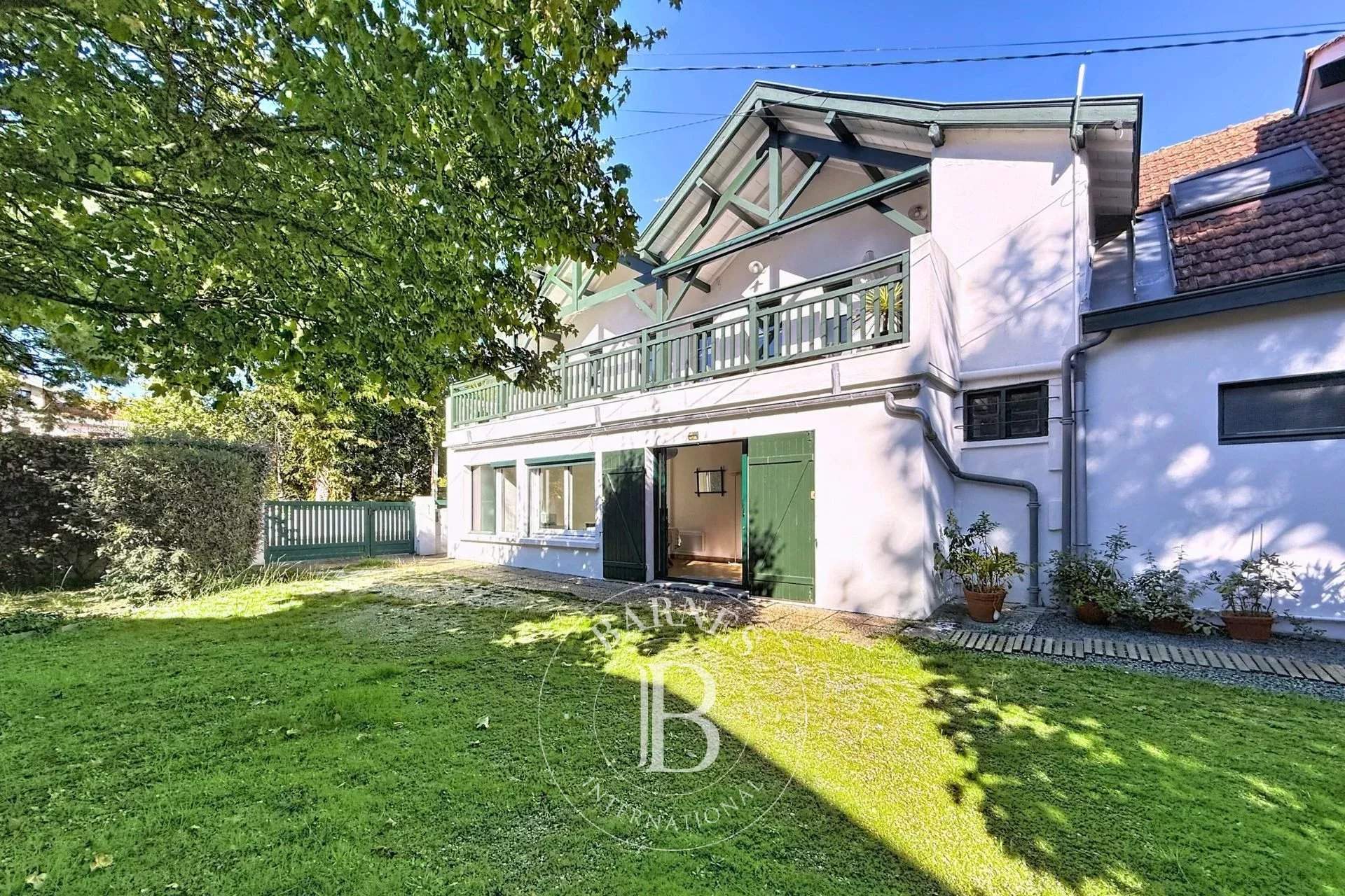 APPARTEMENT « LES GENÊTS » AVEC TERRASSE, À DEUX PAS DE LA PLAGE - CAPACITÉ 6 PERSONNES picture 10