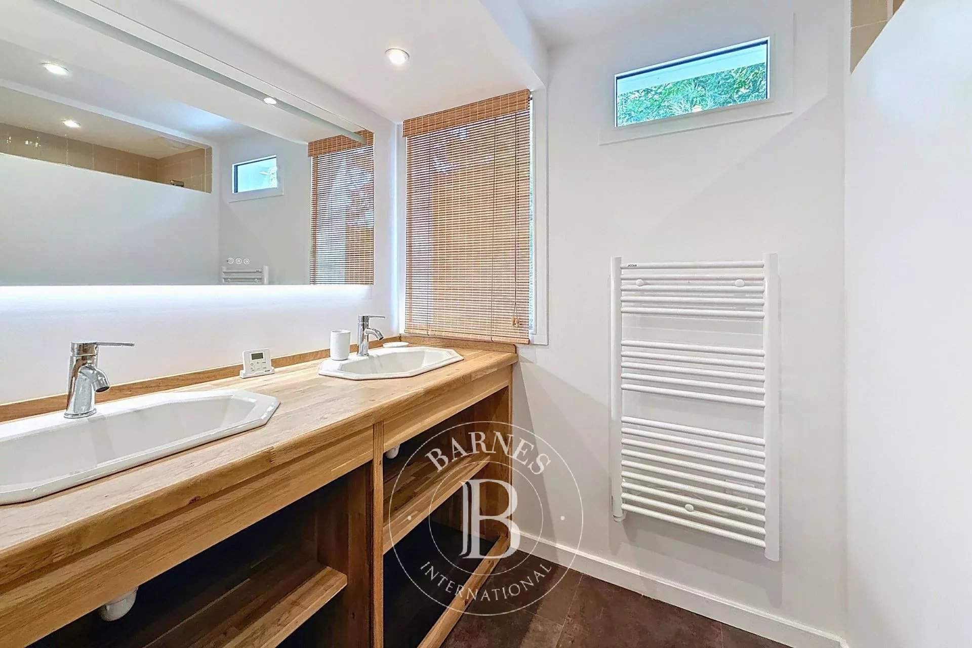 Lège-Cap-Ferret  - Villa 7 Pi&egrave;ces 5 Chambres - picture 12