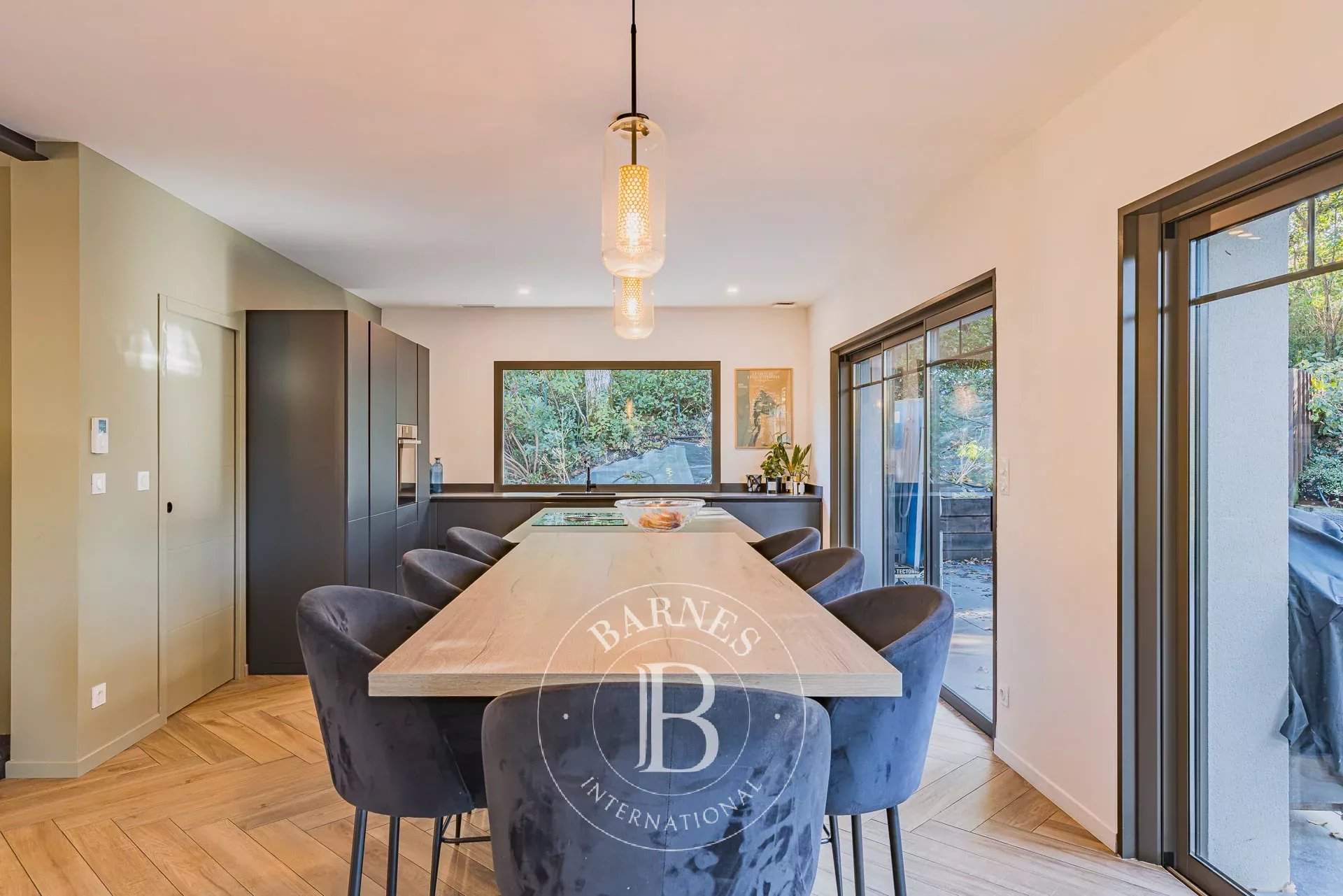 Arcachon  - Villa 9 Pi&egrave;ces 6 Chambres - picture 10