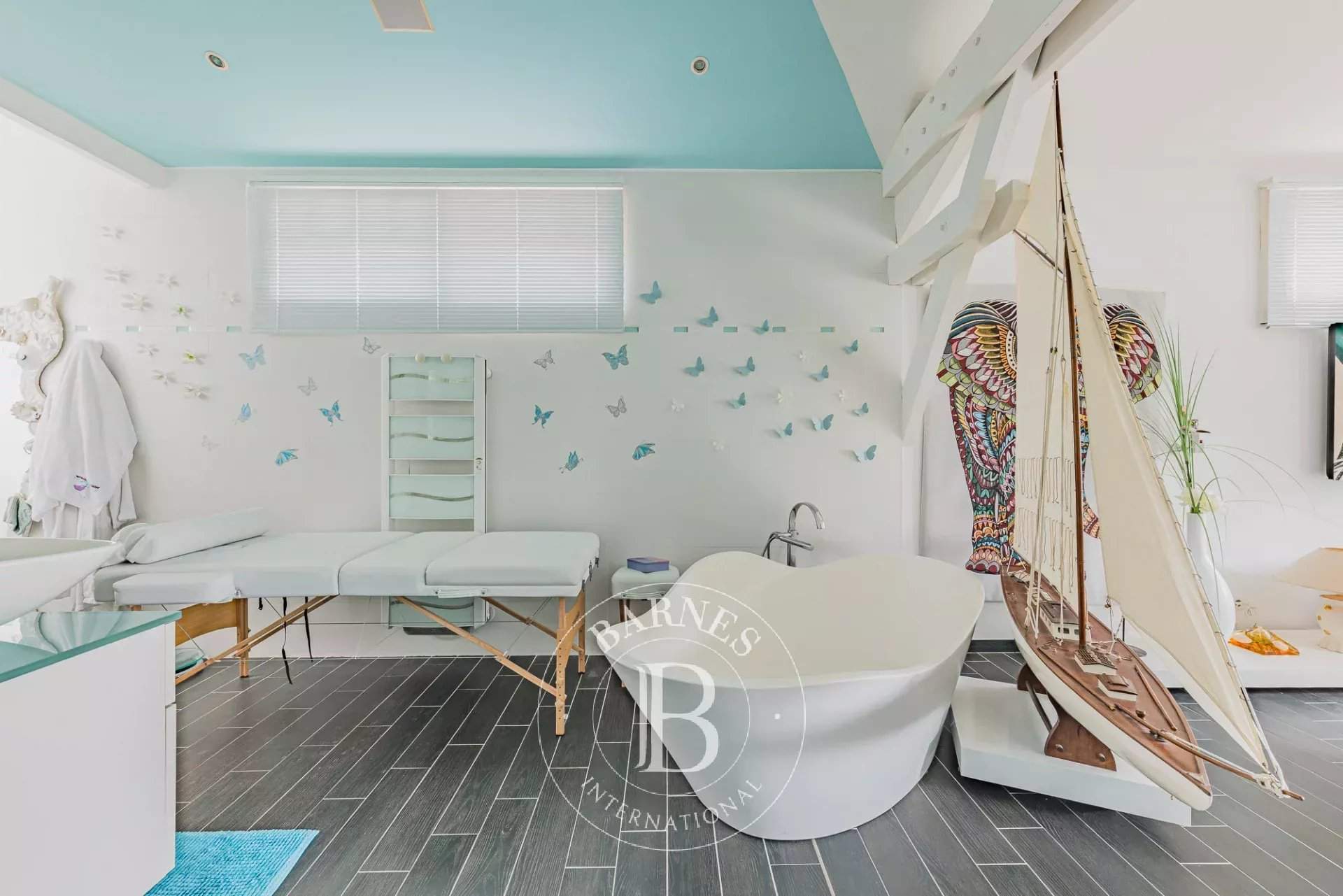 Arcachon  - Villa 6 Pi&egrave;ces 2 Chambres - picture 15