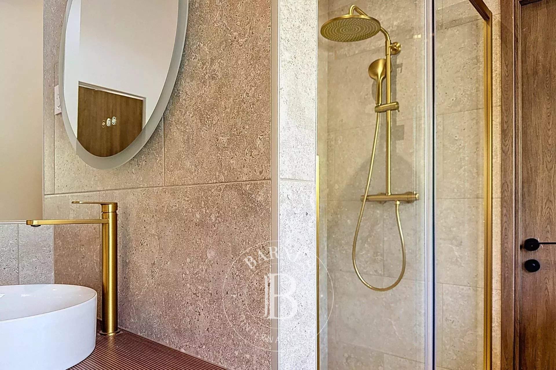 Arcachon  - Maison 7 Pi&egrave;ces 5 Chambres - picture 15