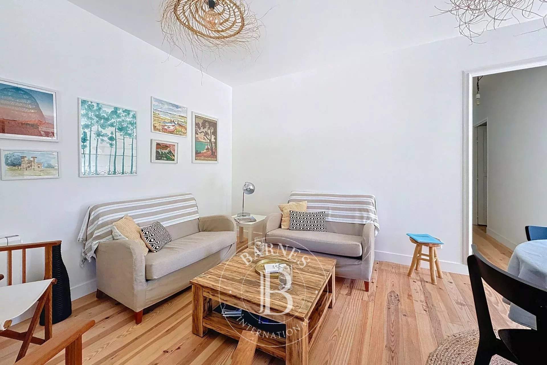 APPARTEMENT « LES GENÊTS » AVEC TERRASSE, À DEUX PAS DE LA PLAGE - CAPACITÉ 6 PERSONNES picture 3