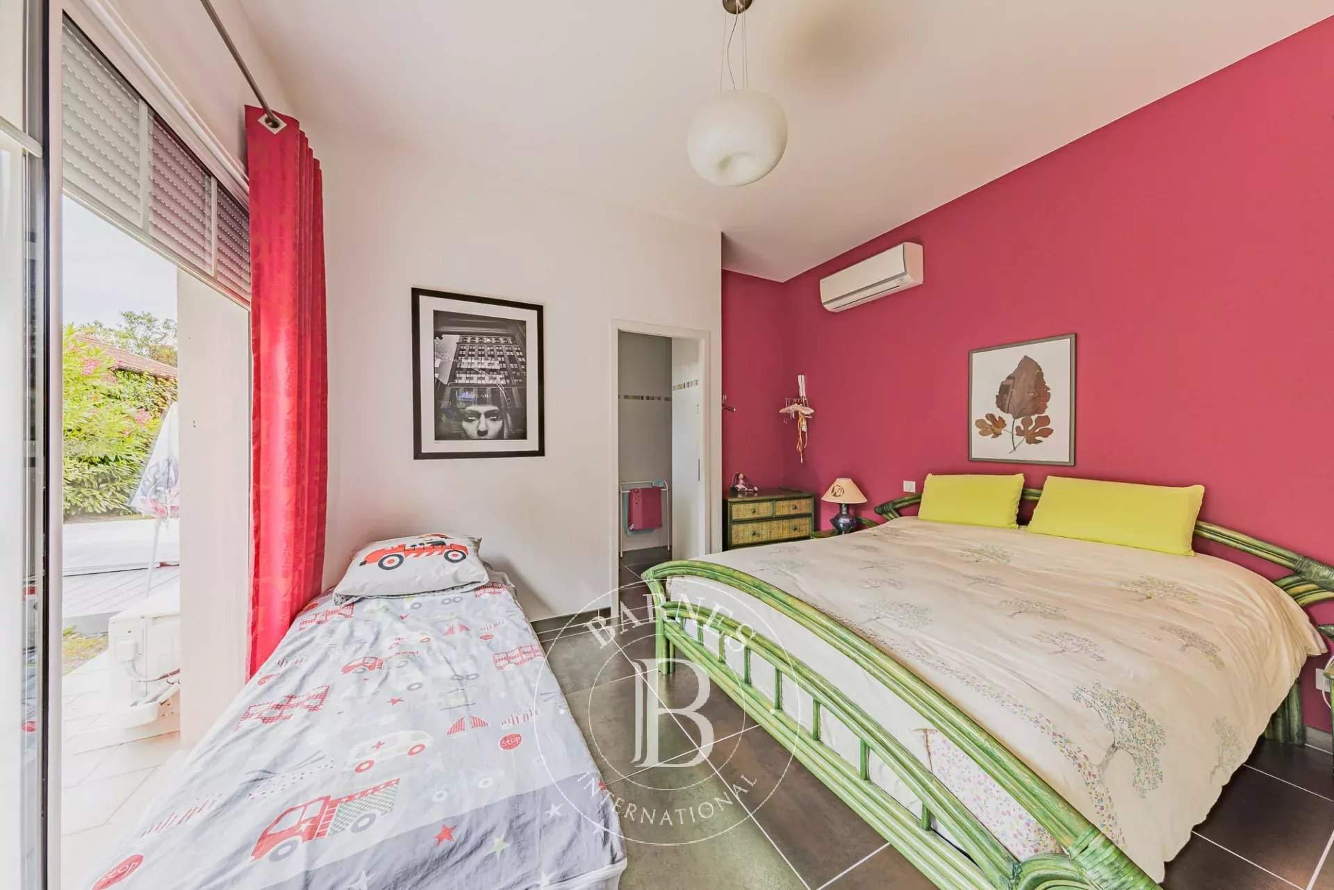 Arcachon  - Villa 6 Pi&egrave;ces 2 Chambres - picture 12