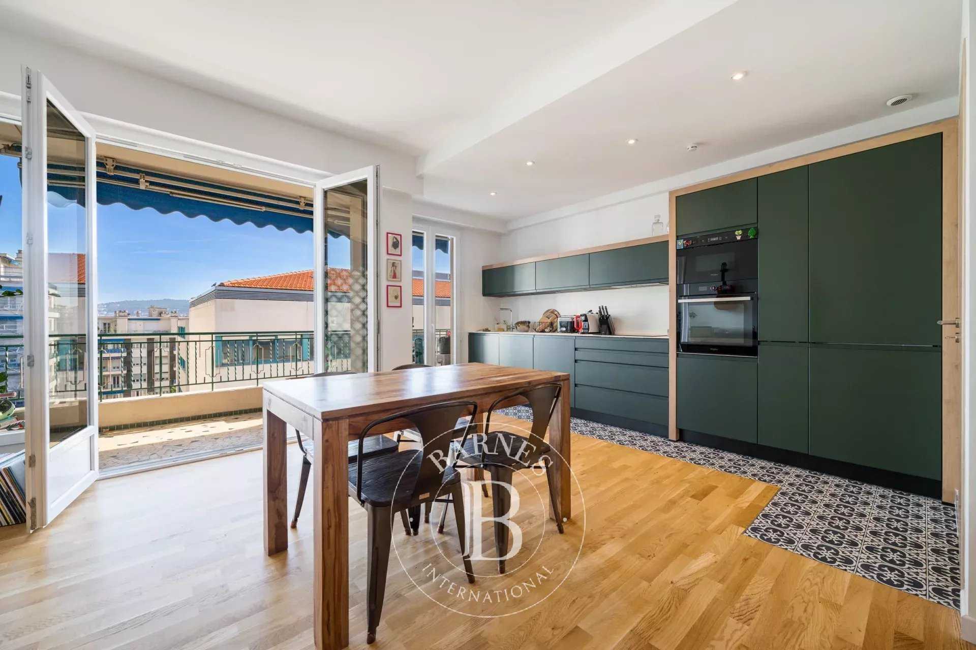 Nice  - Apartment 2 Bedrooms