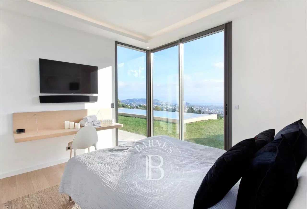Nice  - Villa 4 Bedrooms