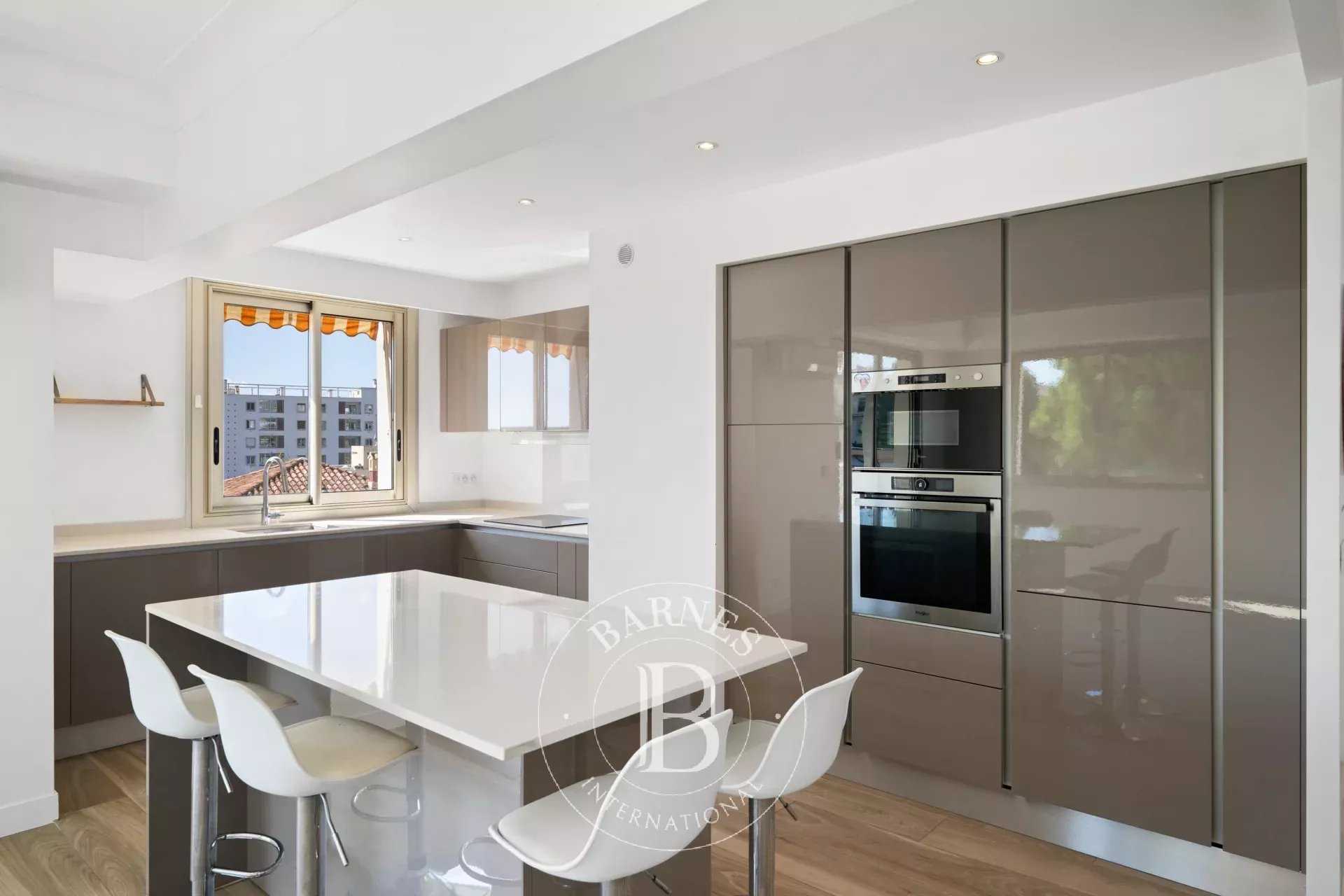 Nice  - Appartement 4 Pièces