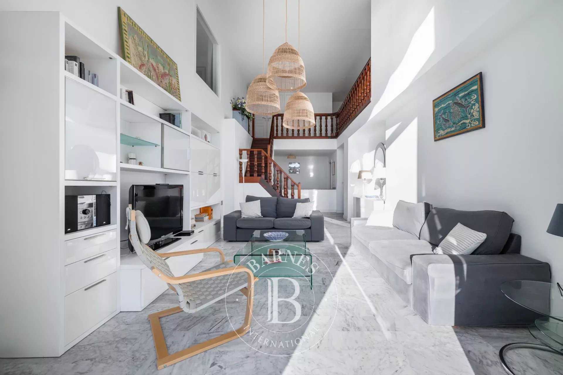 Roquebrune-Cap-Martin  - Appartement 5 Pi&egrave;ces 4 Chambres