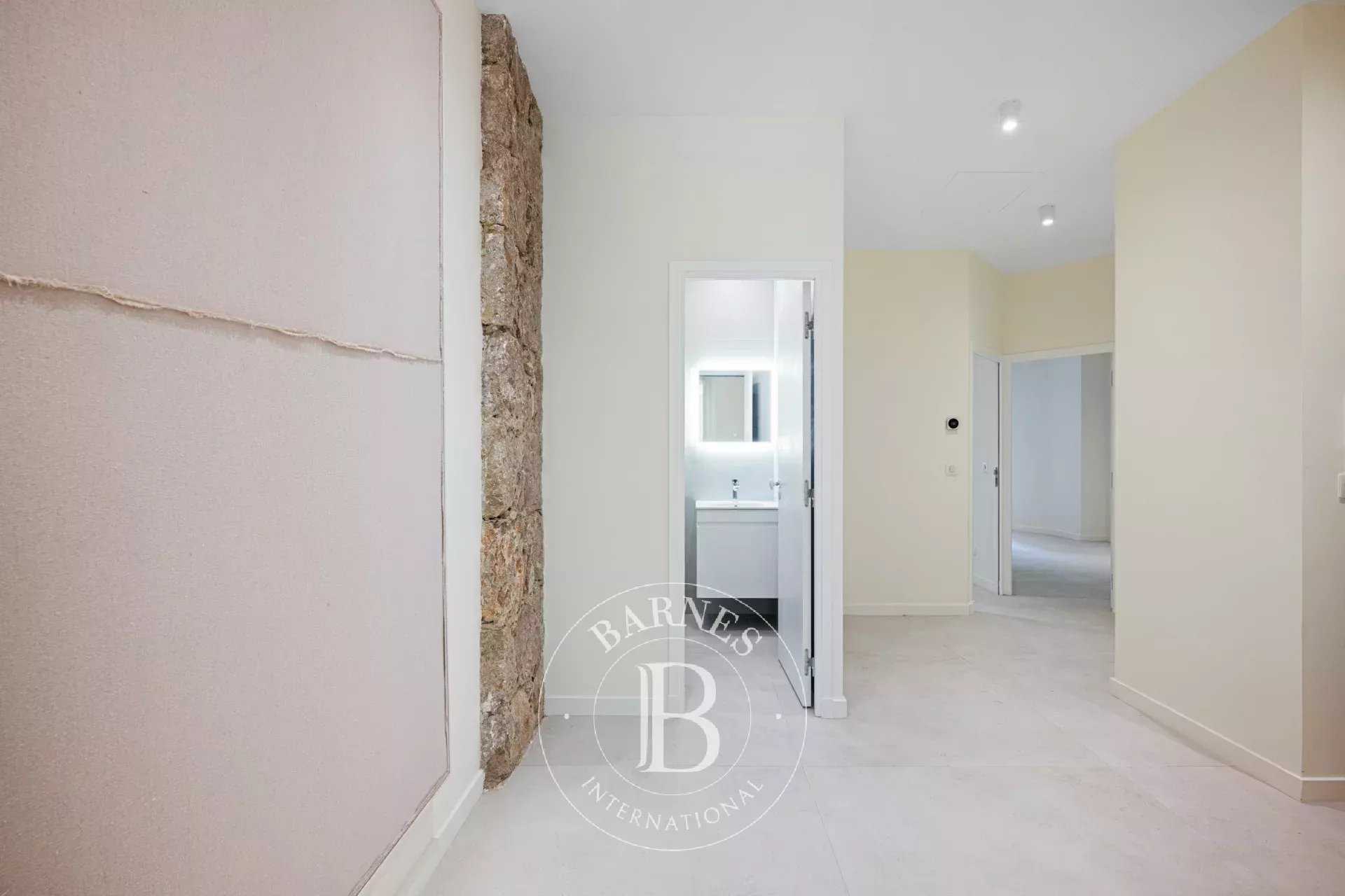 Nice  - Appartement 3 Pièces 2 Chambres