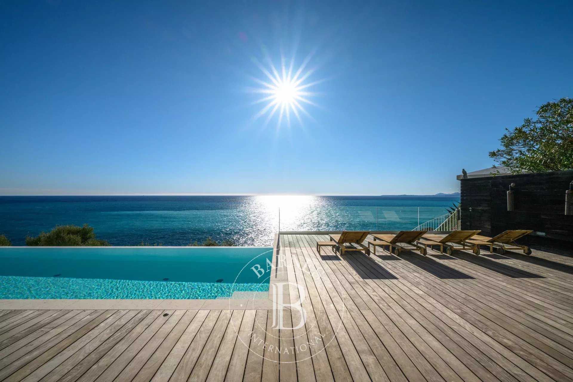 Nice  - Appartement villa 8 Pièces