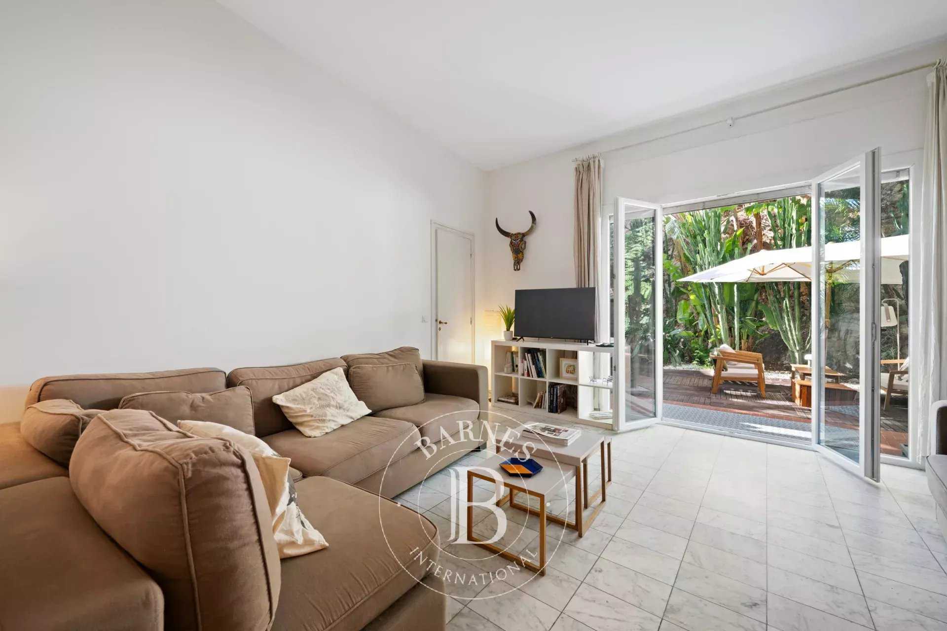 Nice  - Appartement 3 Pi&egrave;ces 2 Chambres